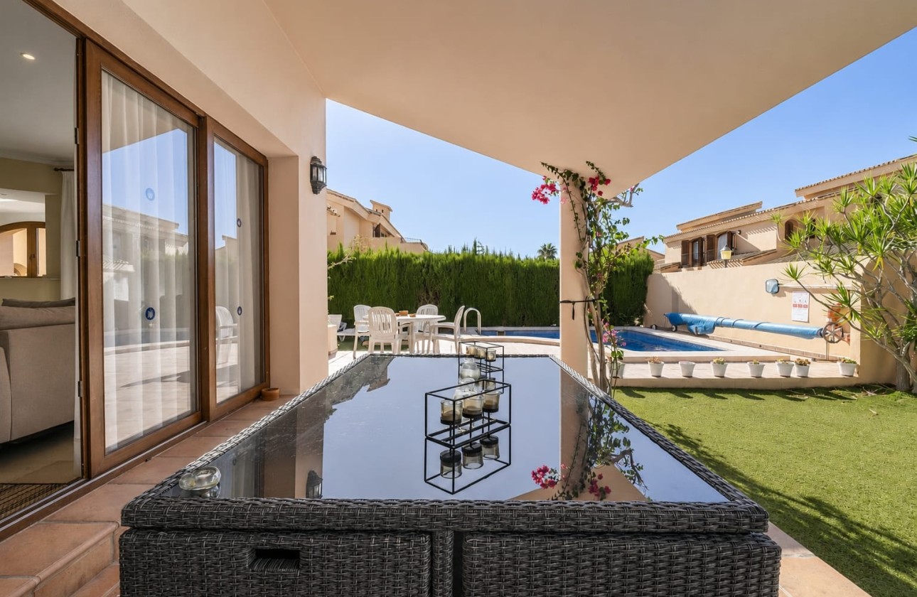 Wiederverkauf - Freistehende Villa -
La Manga del Mar Menor - La Manga