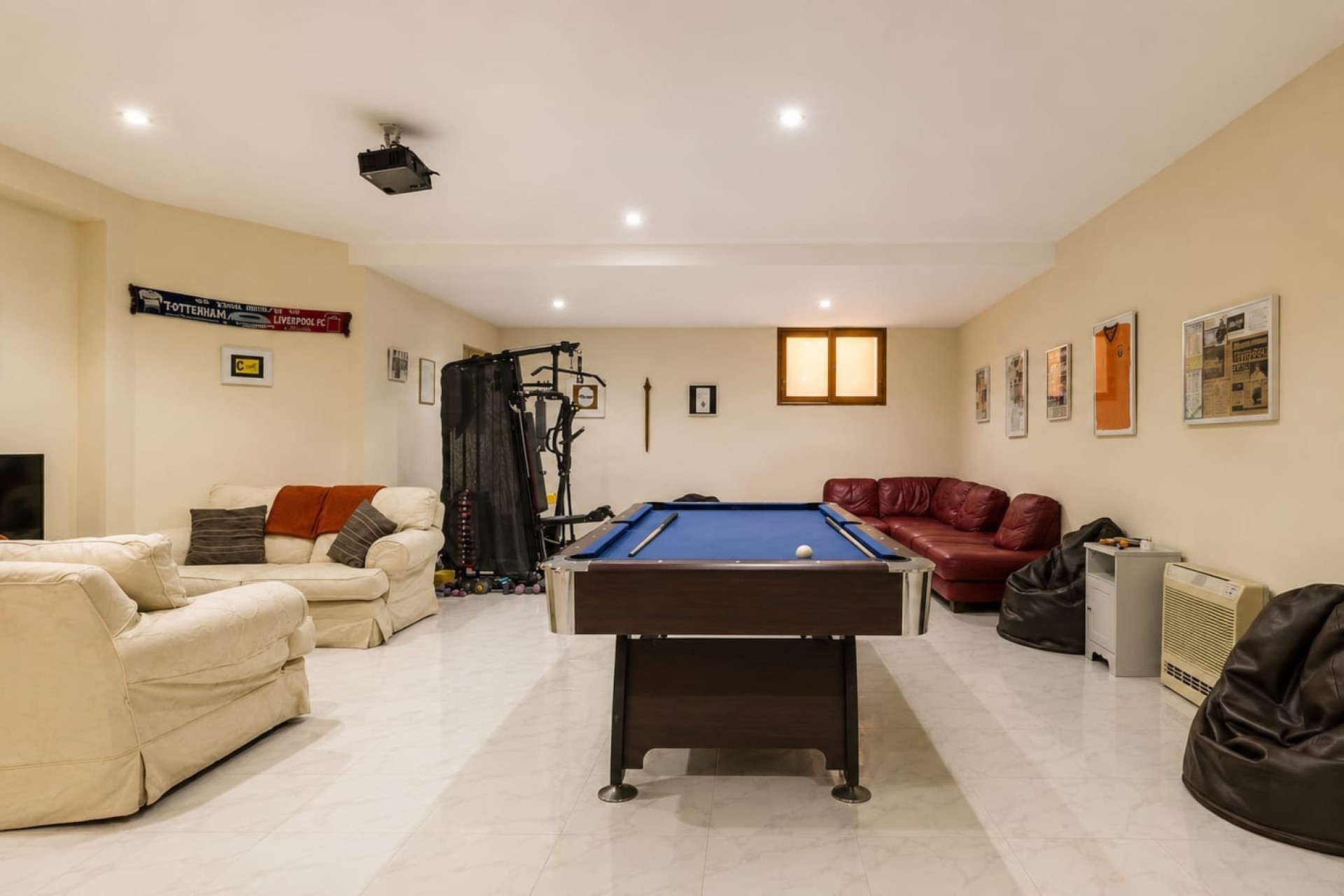 Wiederverkauf - Freistehende Villa -
La Manga del Mar Menor - La Manga