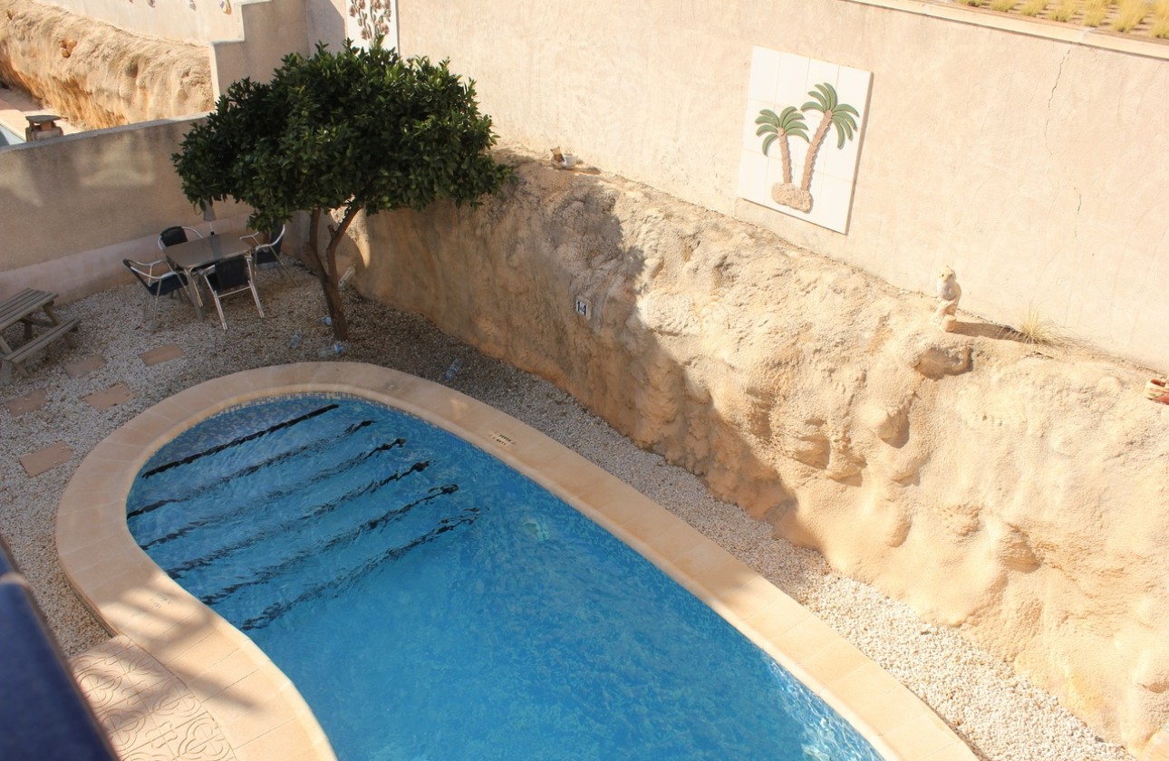 Wiederverkauf - Freistehende Villa -
La Zenia