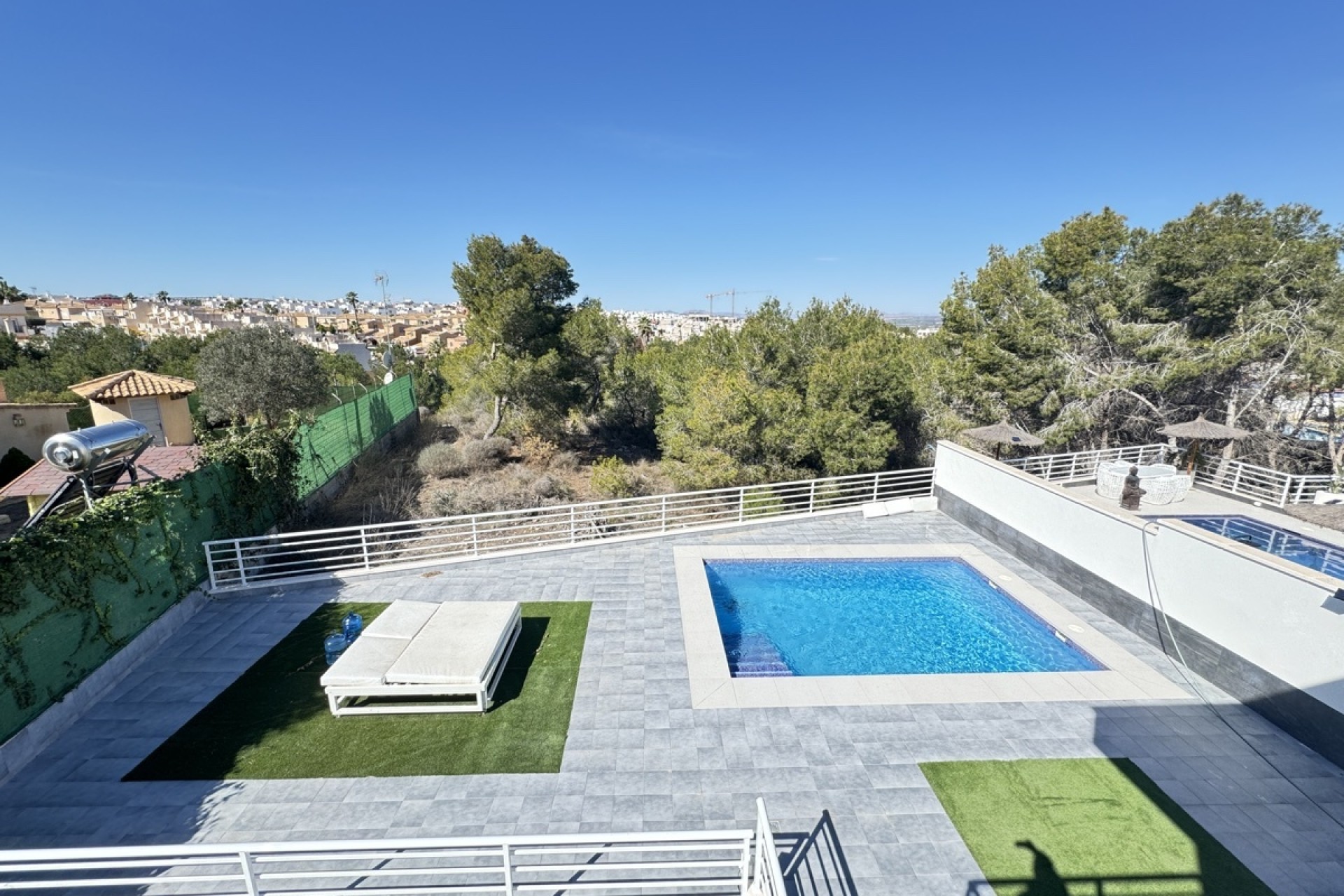 Wiederverkauf - Freistehende Villa -
Los Balcones - Los Altos del Edén - Los Balcones