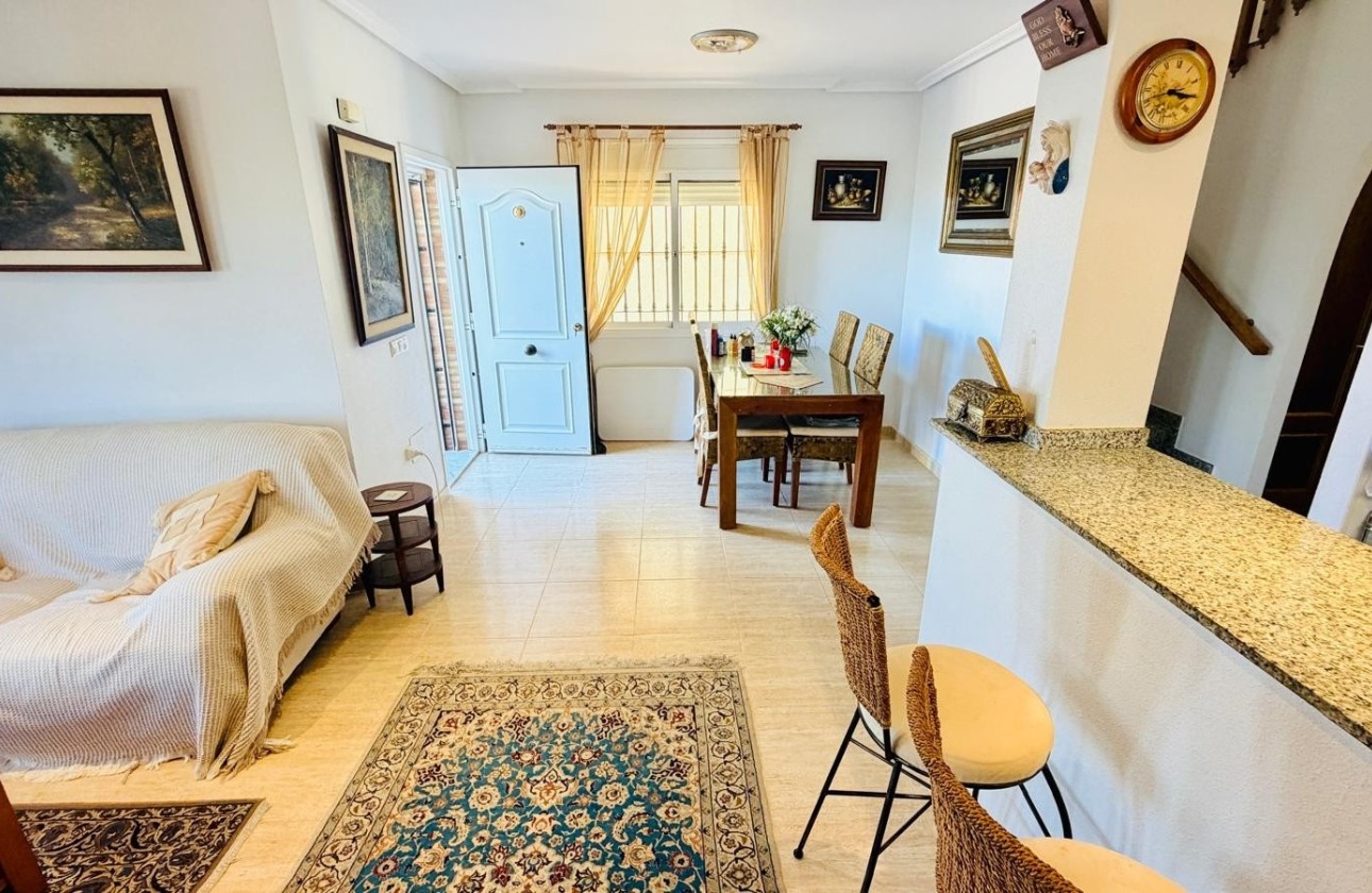 Wiederverkauf - Freistehende Villa -
Los Montesinos - La Herrada