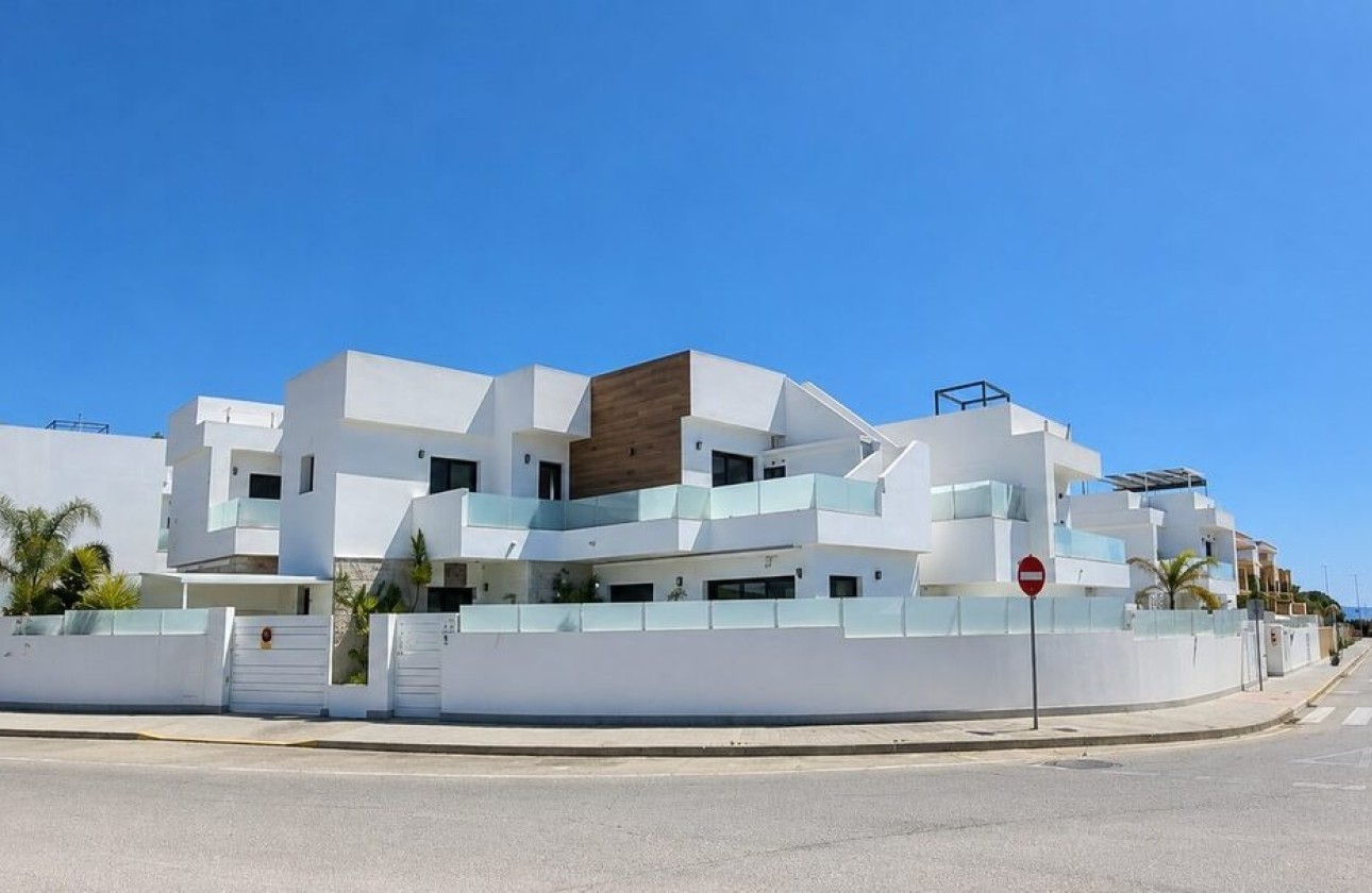 Wiederverkauf - Freistehende Villa -
Los Montesinos