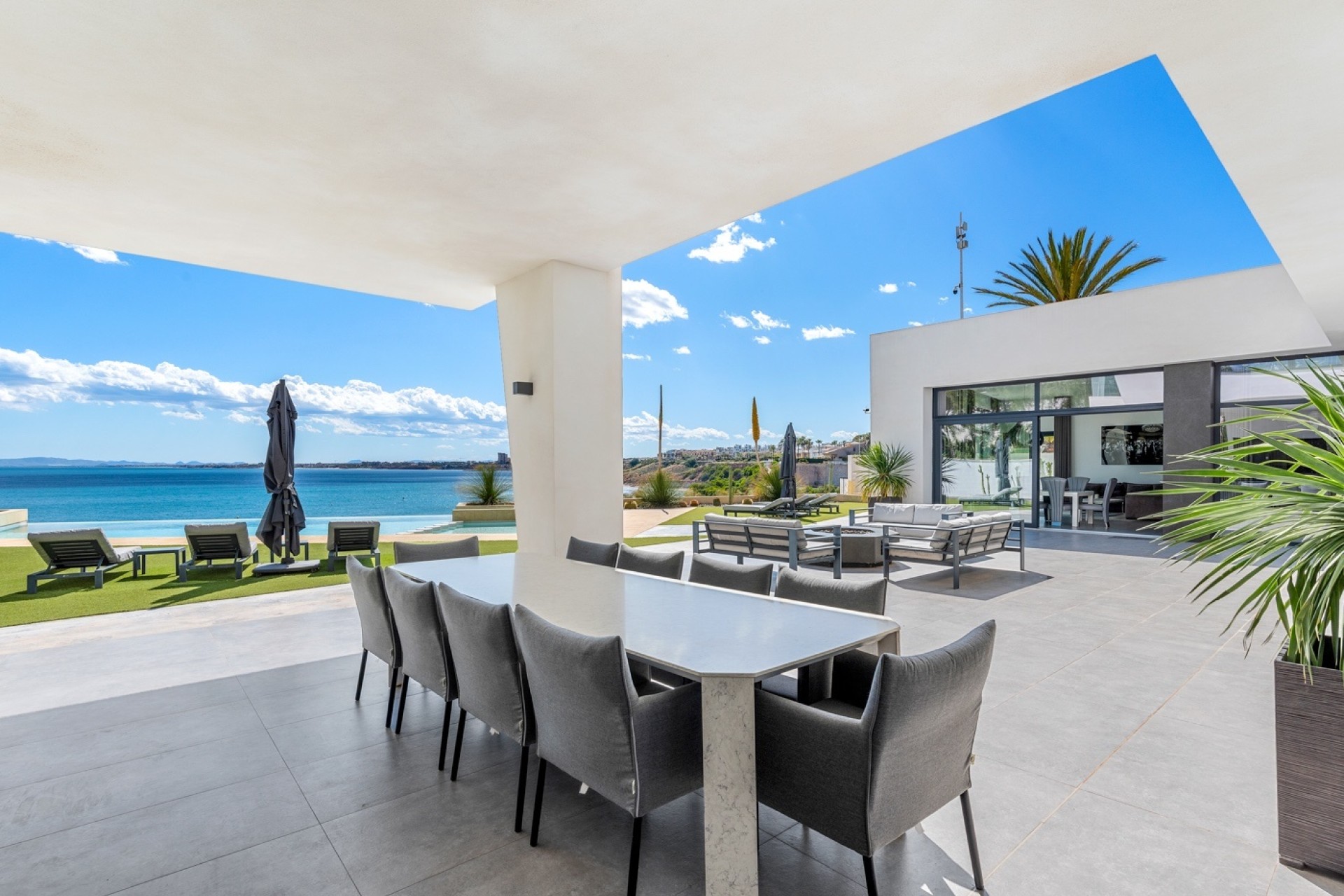 Wiederverkauf - Freistehende Villa -
Orihuela Costa - Cabo Roig