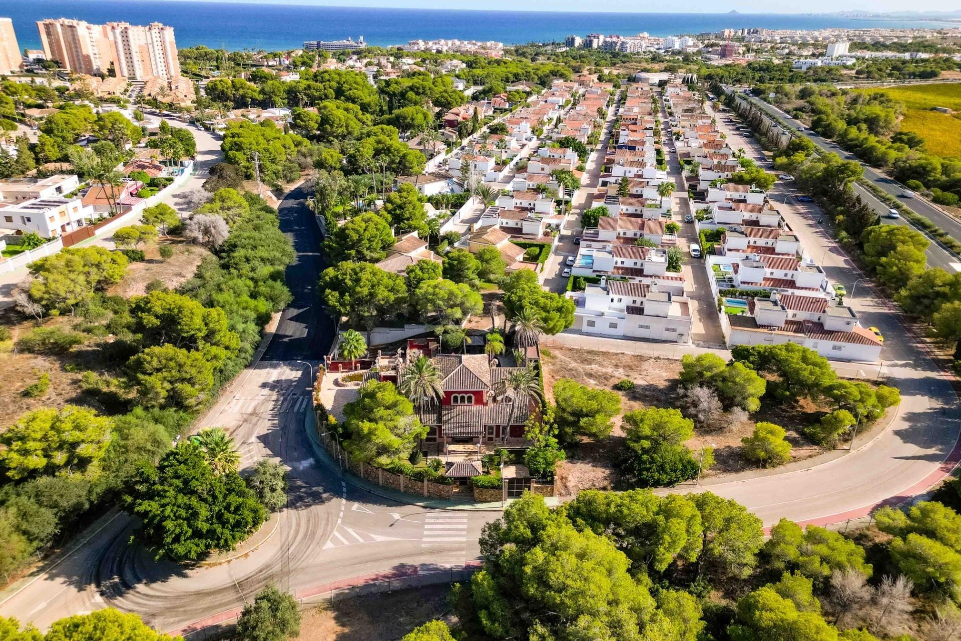 Wiederverkauf - Freistehende Villa -
Orihuela Costa - Campoamor