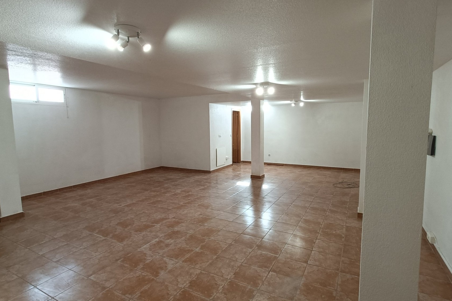 Wiederverkauf - Freistehende Villa -
Orihuela Costa - Castillo de Don Juan