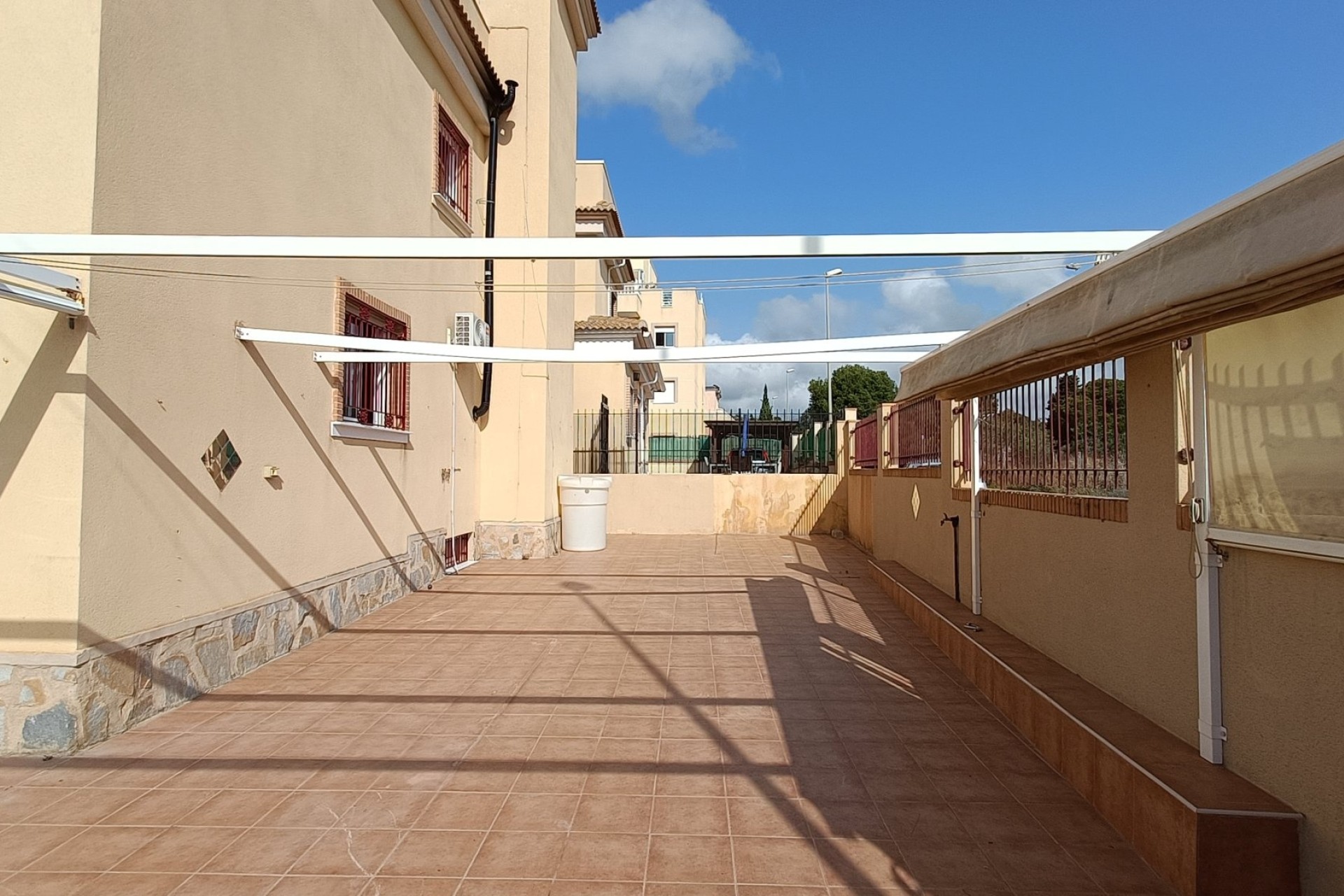 Wiederverkauf - Freistehende Villa -
Orihuela Costa - Castillo de Don Juan