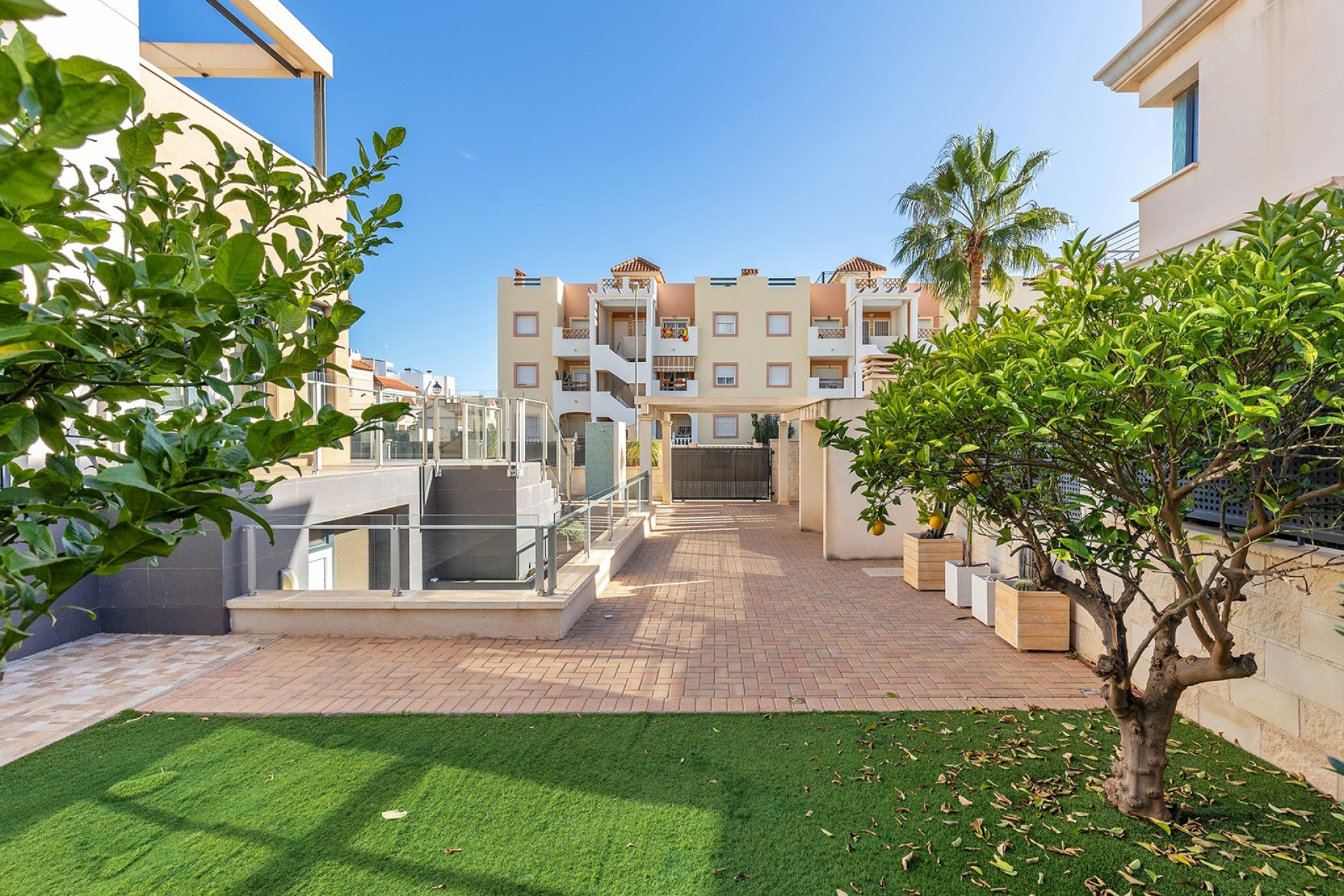 Wiederverkauf - Freistehende Villa -
Orihuela Costa - La Zenia