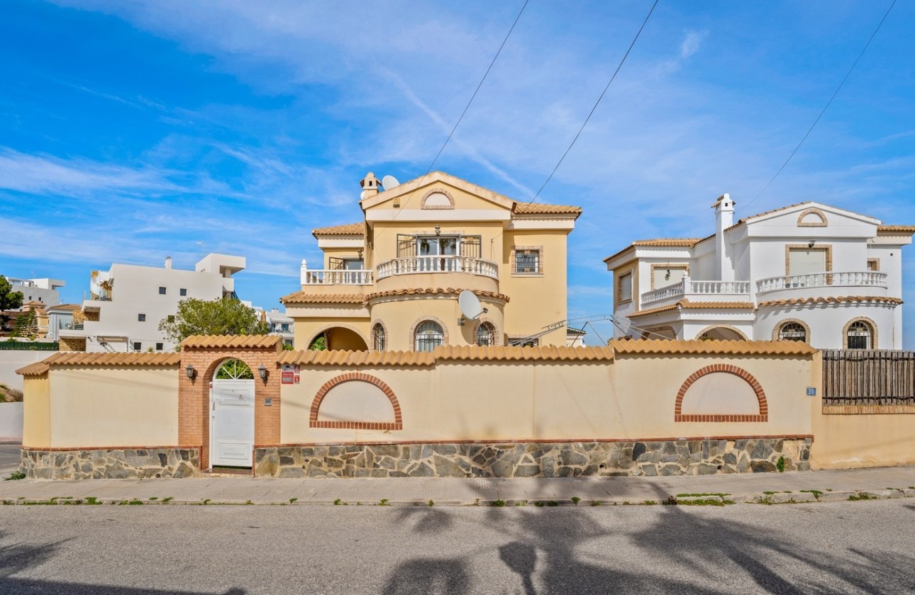 Wiederverkauf - Freistehende Villa -
Orihuela Costa - Las Filipinas