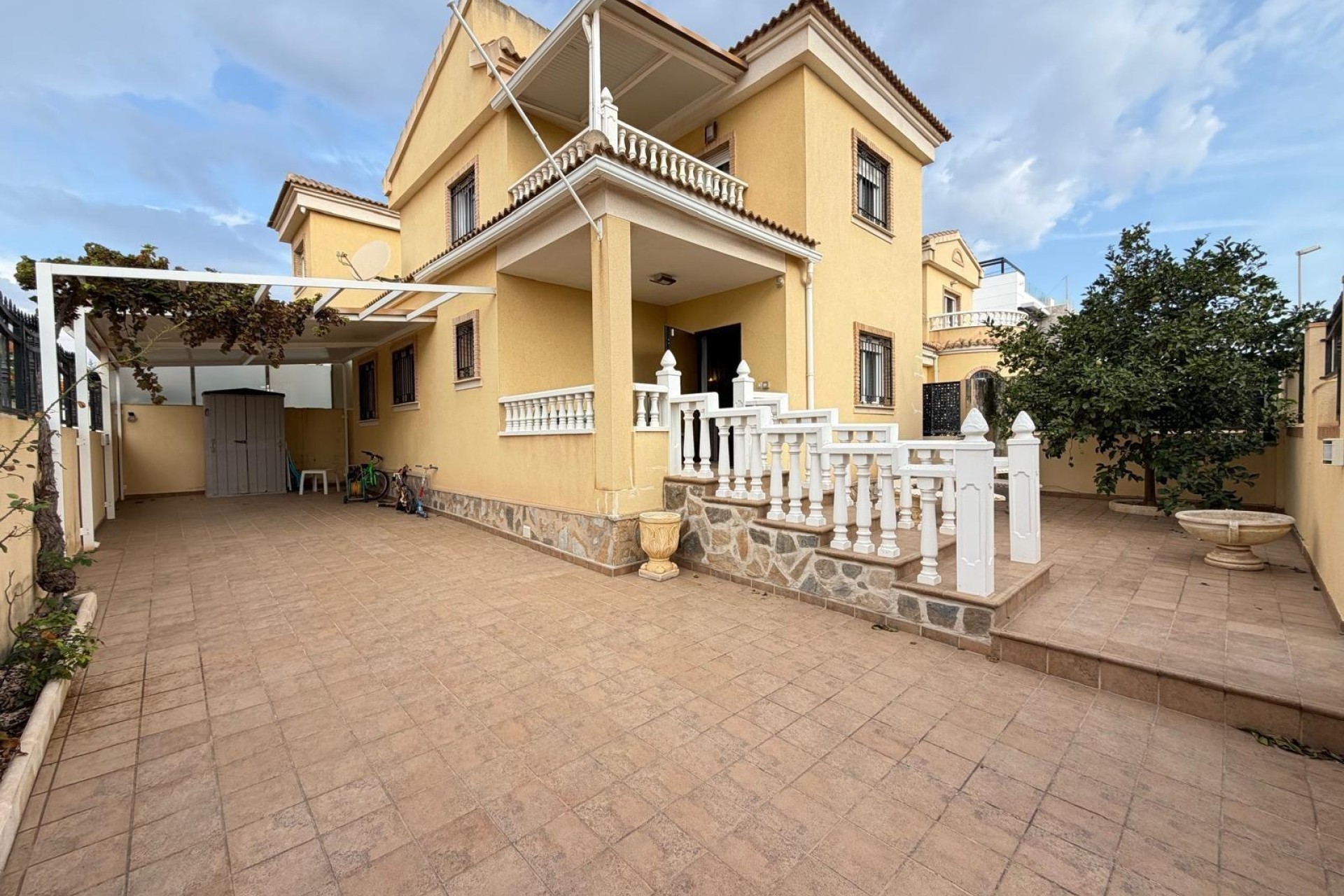 Wiederverkauf - Freistehende Villa -
Orihuela Costa - Lomas De Don Juan