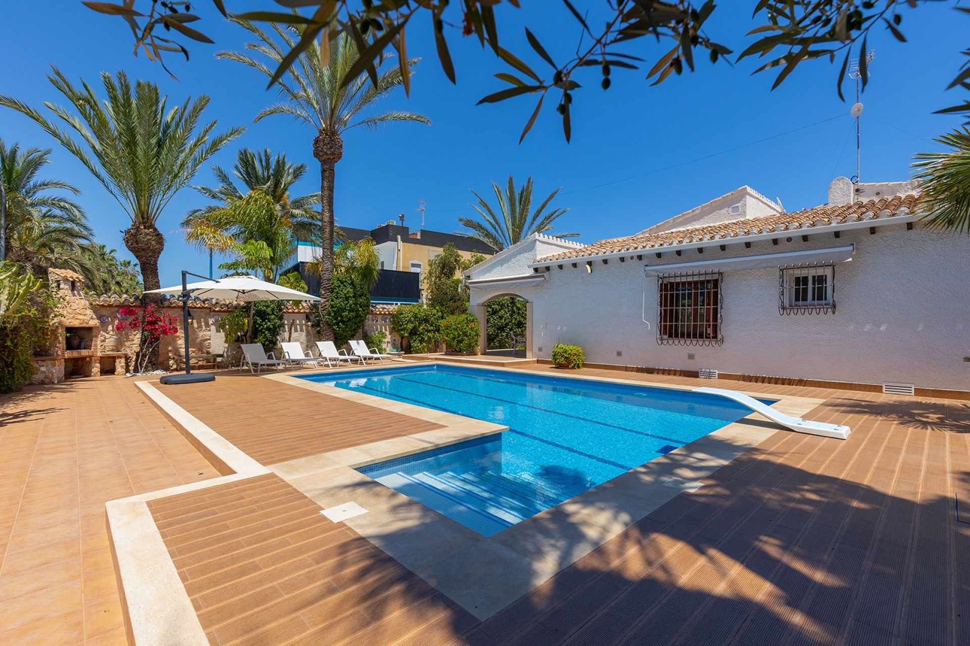 Wiederverkauf - Freistehende Villa -
Orihuela Costa - Punta Prima