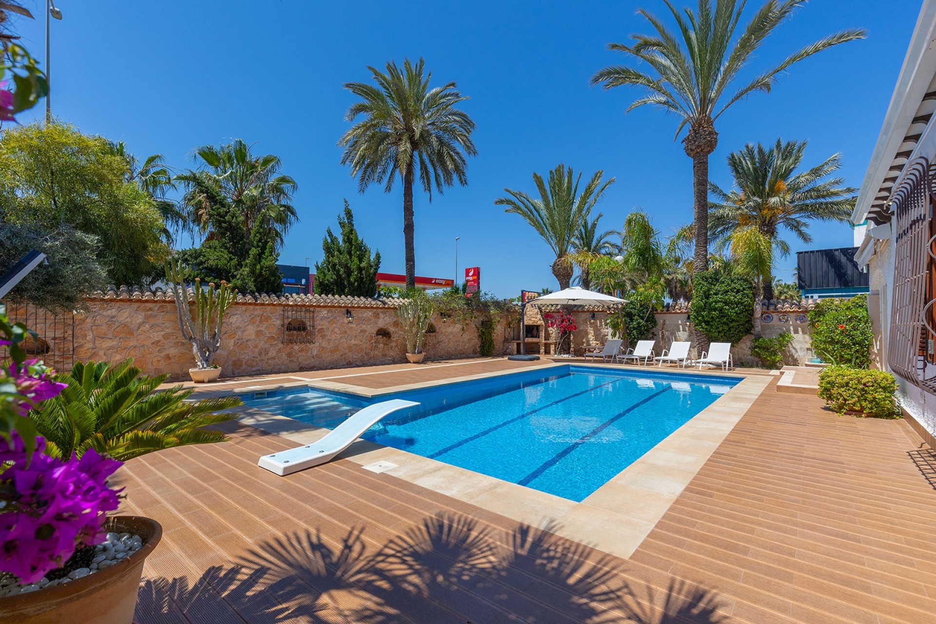 Wiederverkauf - Freistehende Villa -
Orihuela Costa - Punta Prima