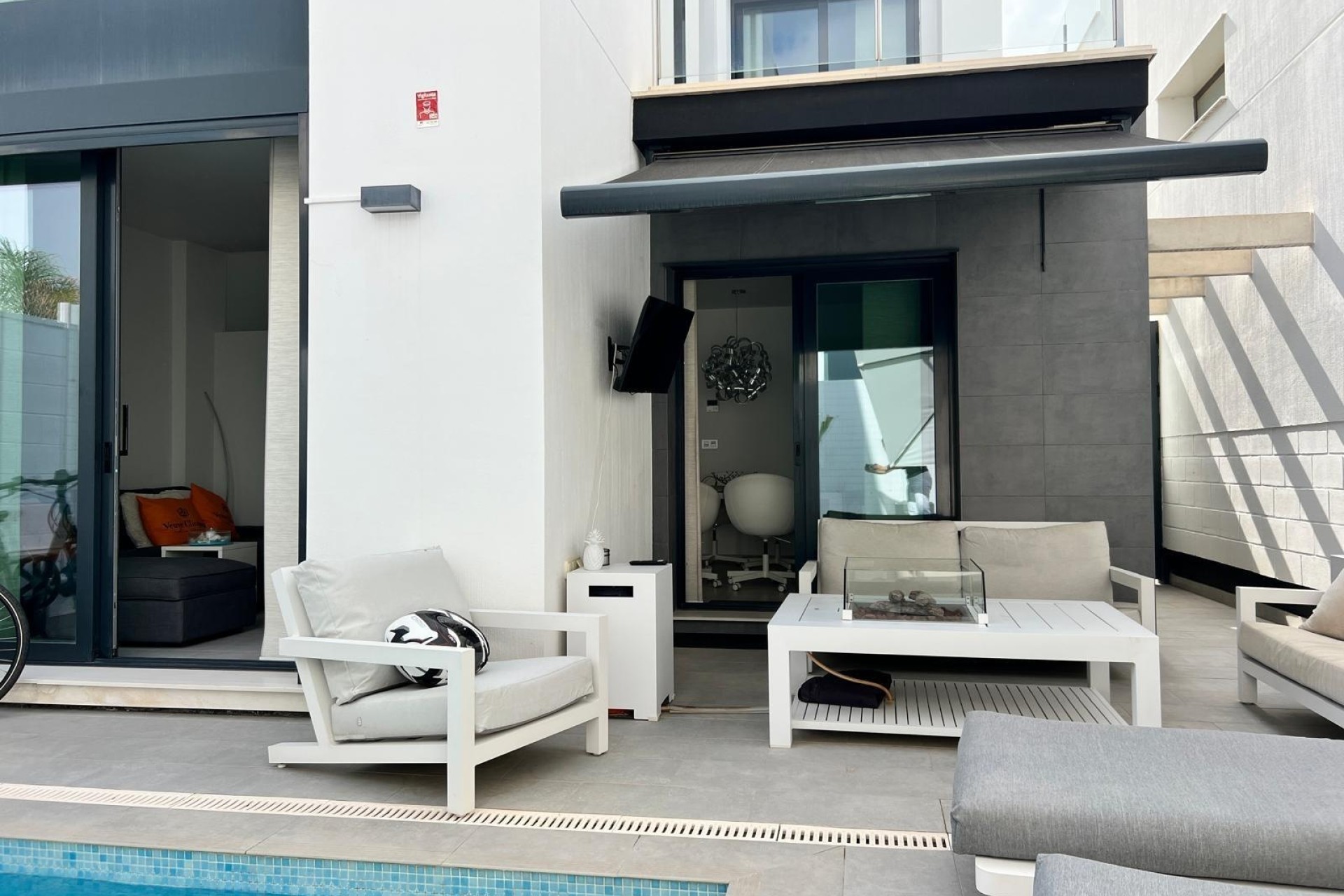 Wiederverkauf - Freistehende Villa -
Orihuela Costa - Villamartín-Las Filipinas