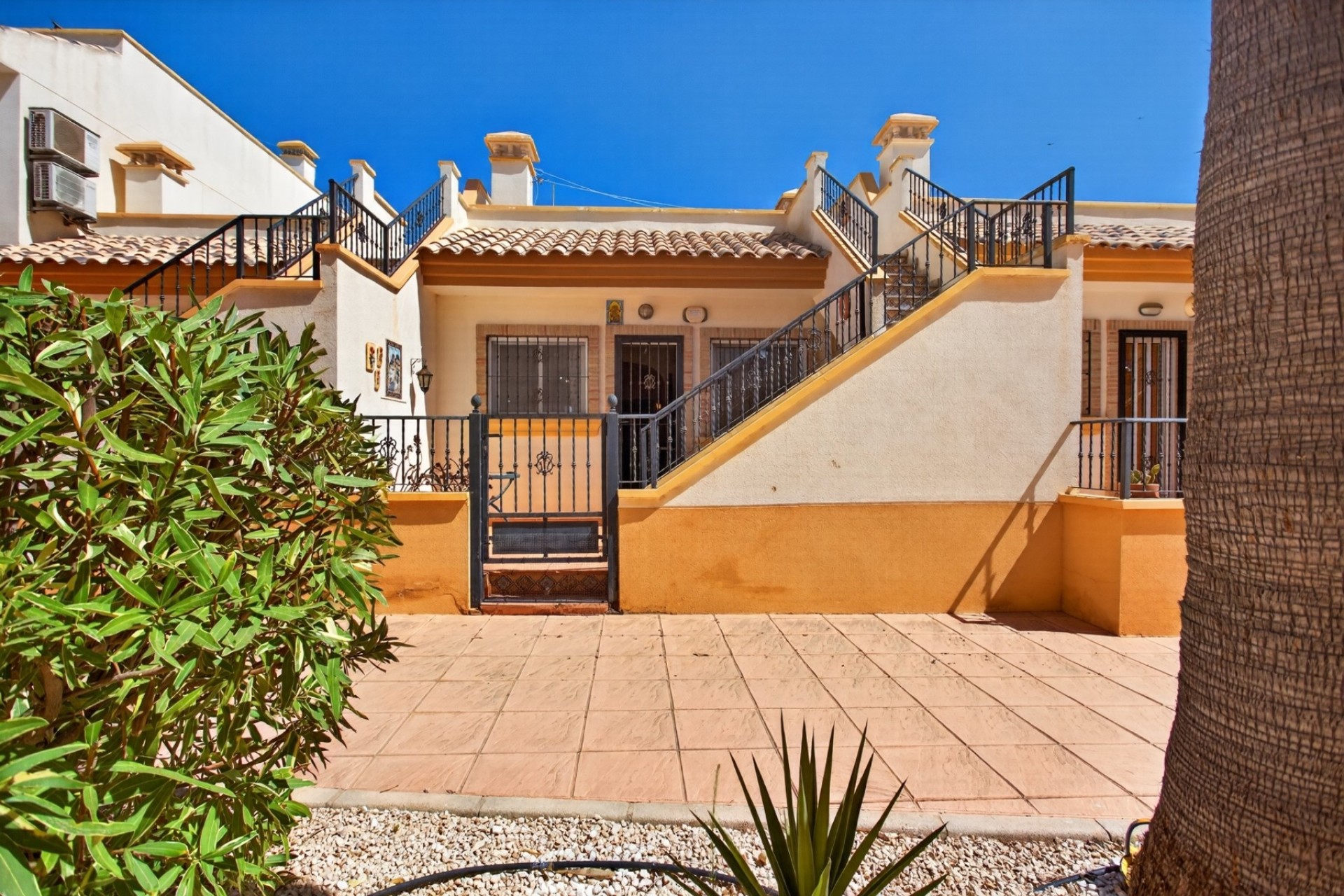 Wiederverkauf - Freistehende Villa -
Orihuela Costa