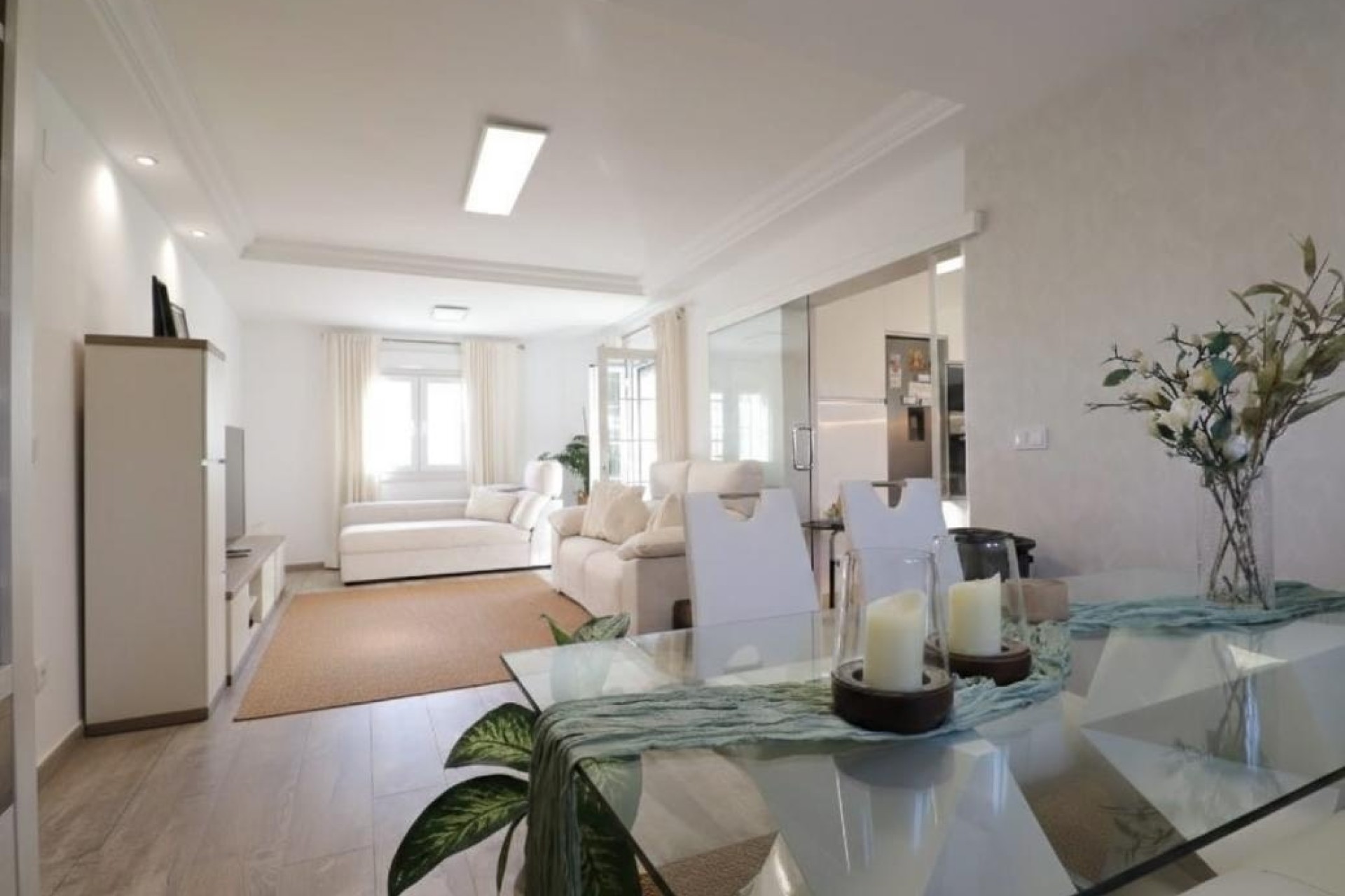 Wiederverkauf - Freistehende Villa -
Orihuela Costa