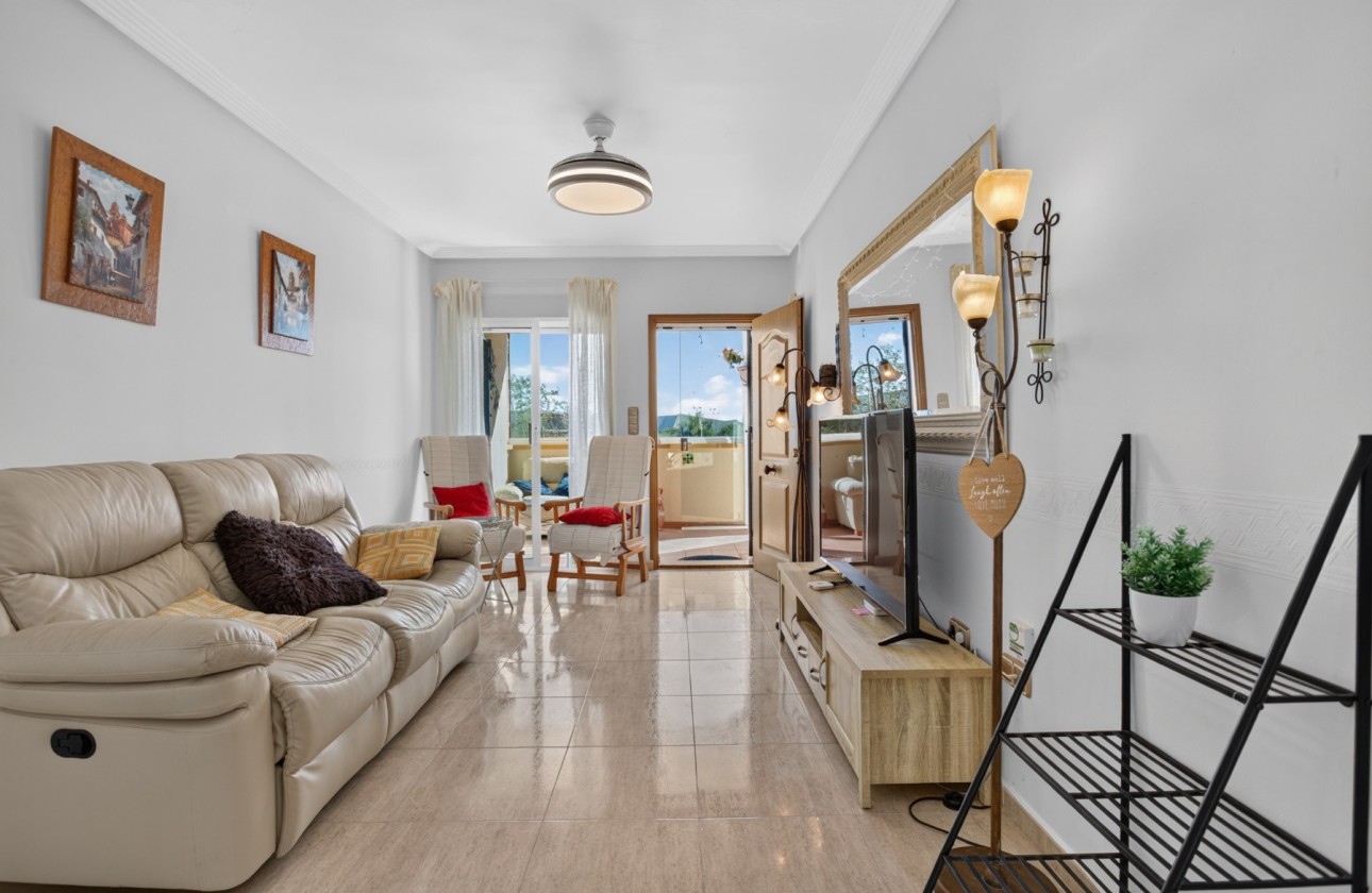 Wiederverkauf - Freistehende Villa -
Orihuela Costa