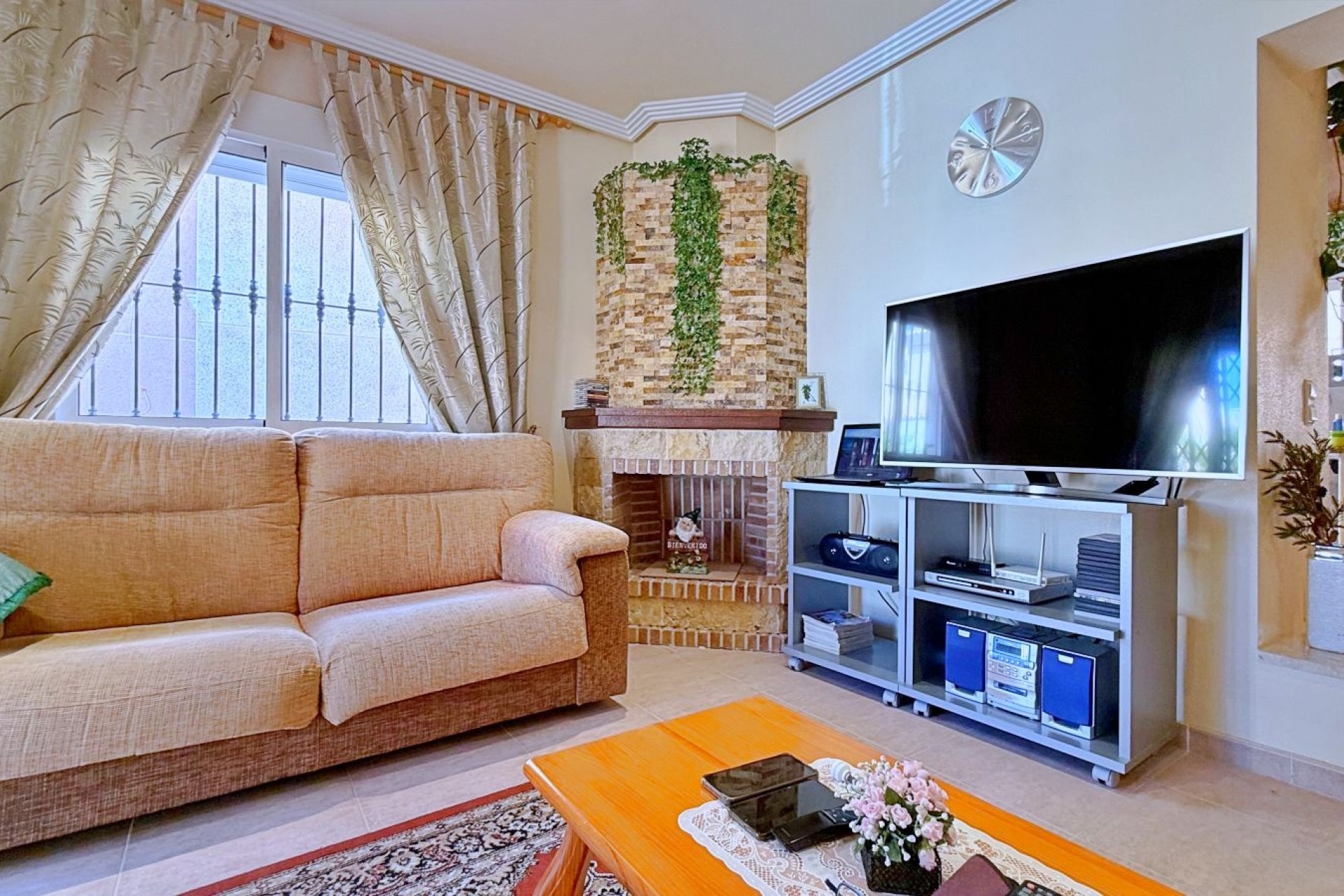 Wiederverkauf - Freistehende Villa -
Orihuela - Orihuela Costa