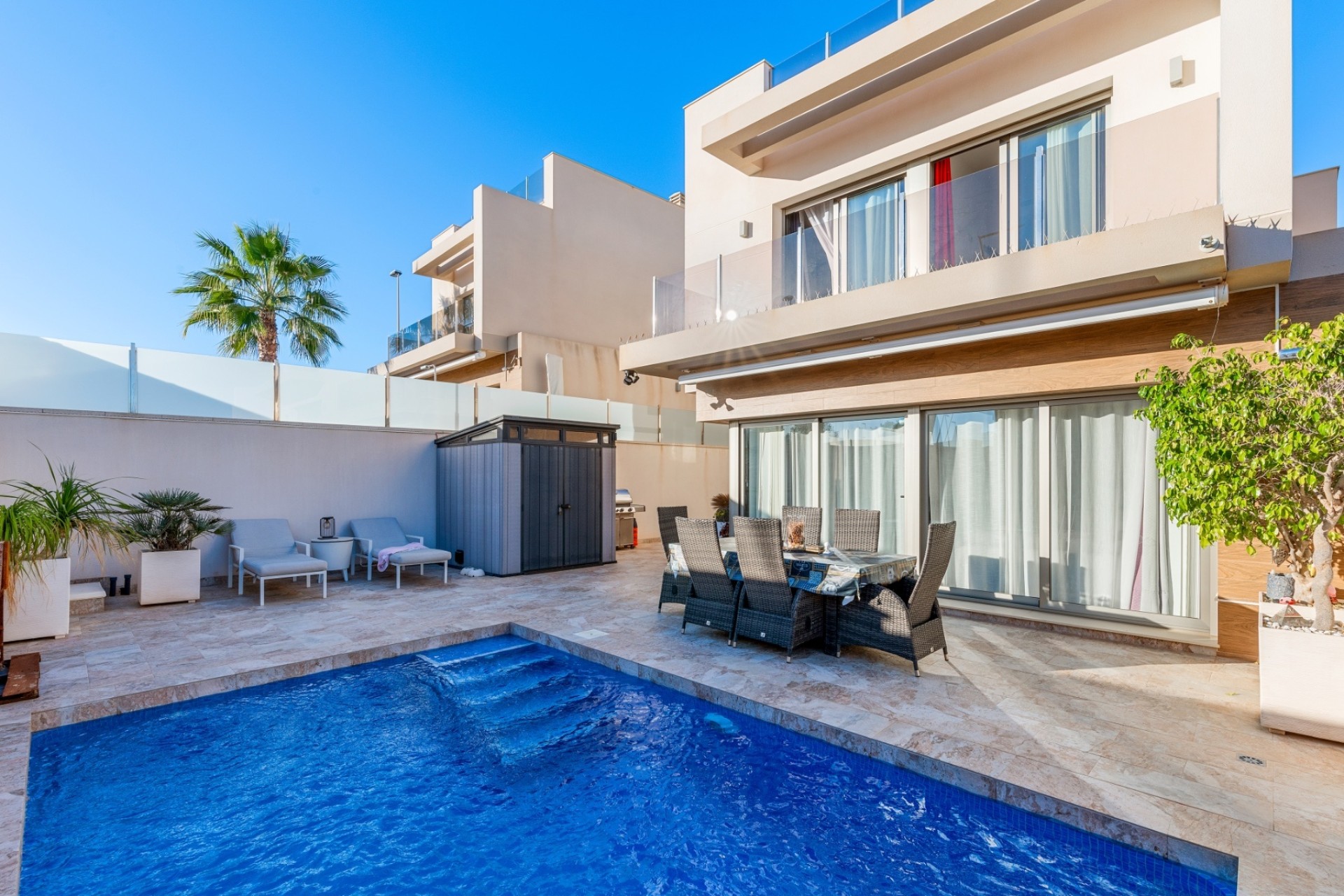 Wiederverkauf - Freistehende Villa -
Orihuela - Villamartin