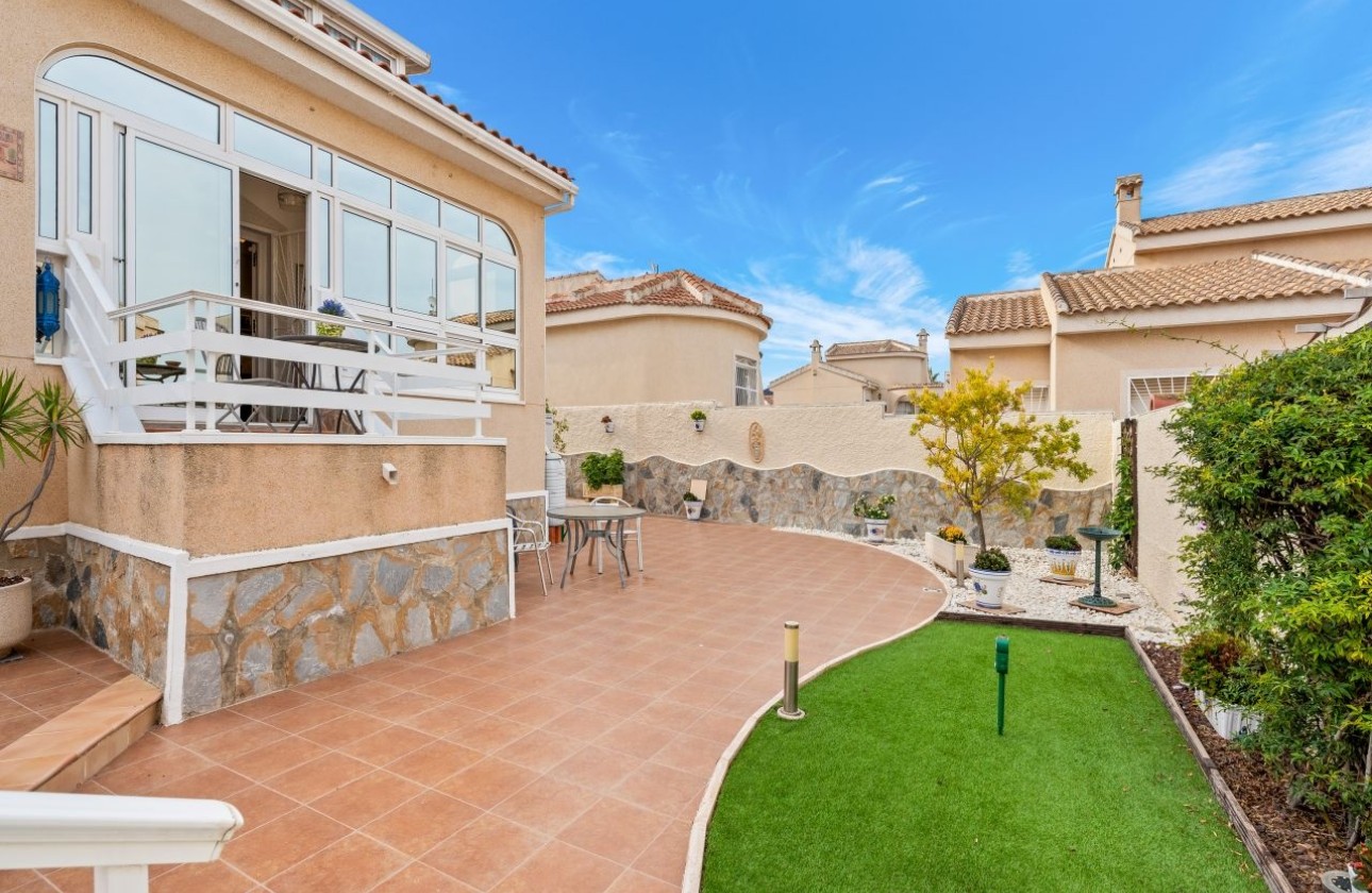 Wiederverkauf - Freistehende Villa -
Rojales - Ciudad Quesada