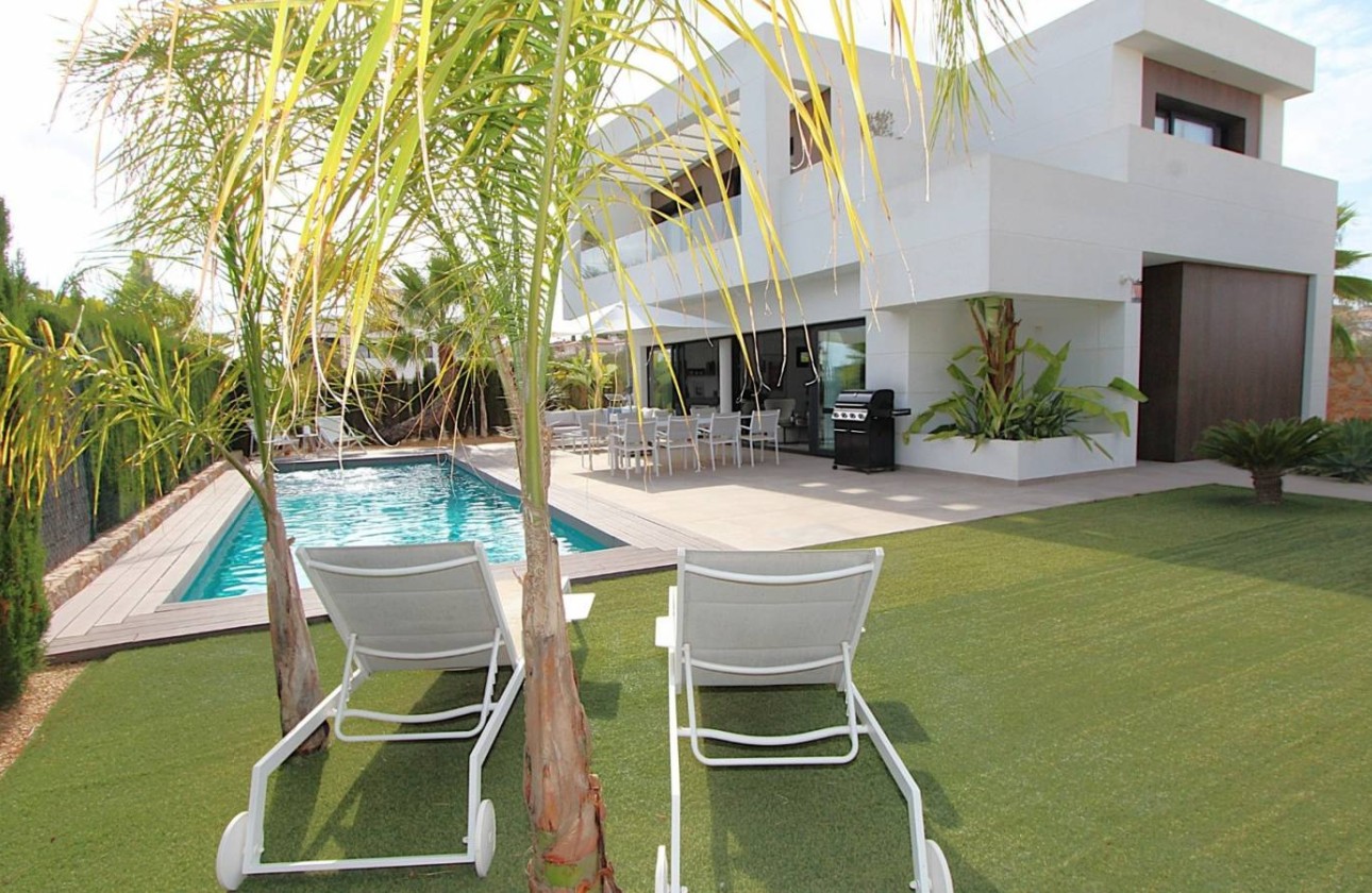 Wiederverkauf - Freistehende Villa -
Rojales - Ciudad Quesada