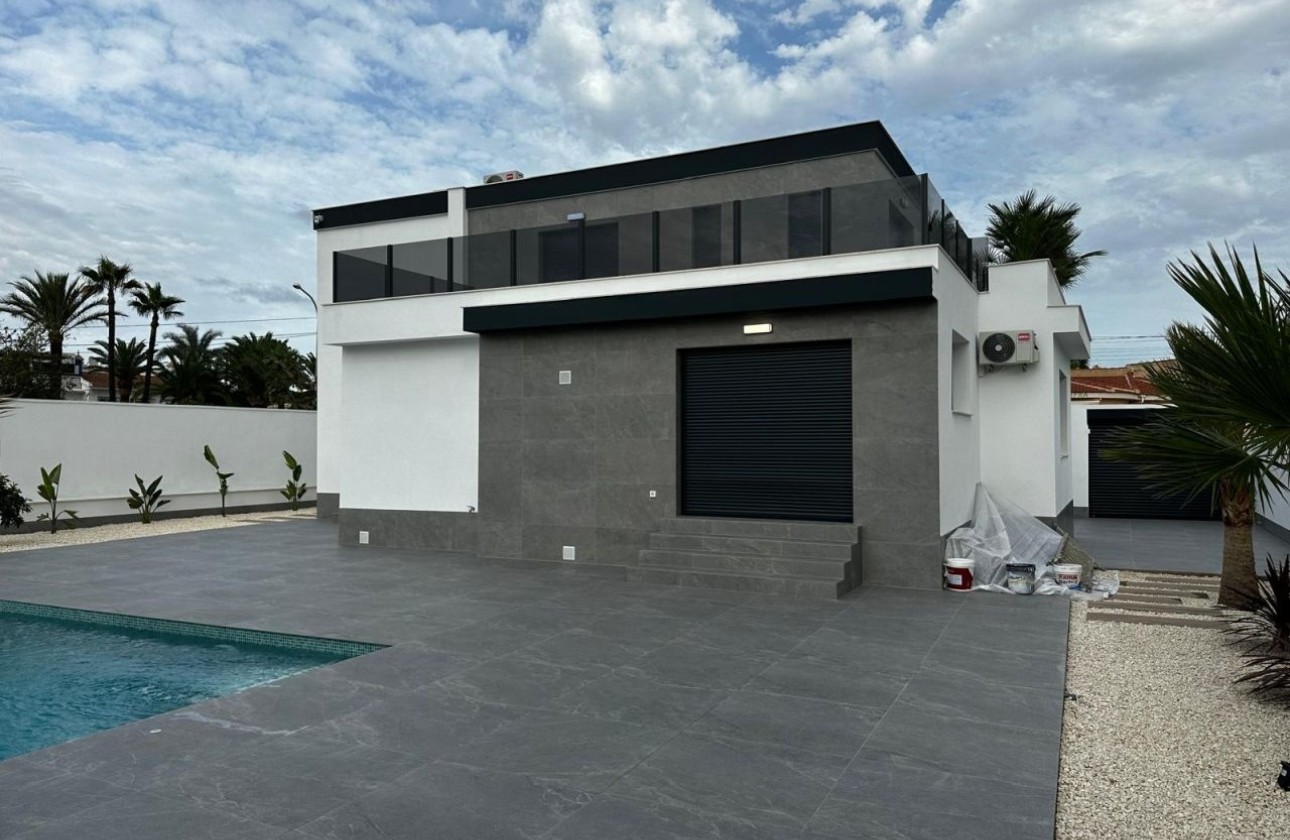 Wiederverkauf - Freistehende Villa -
Rojales - Ciudad Quesada