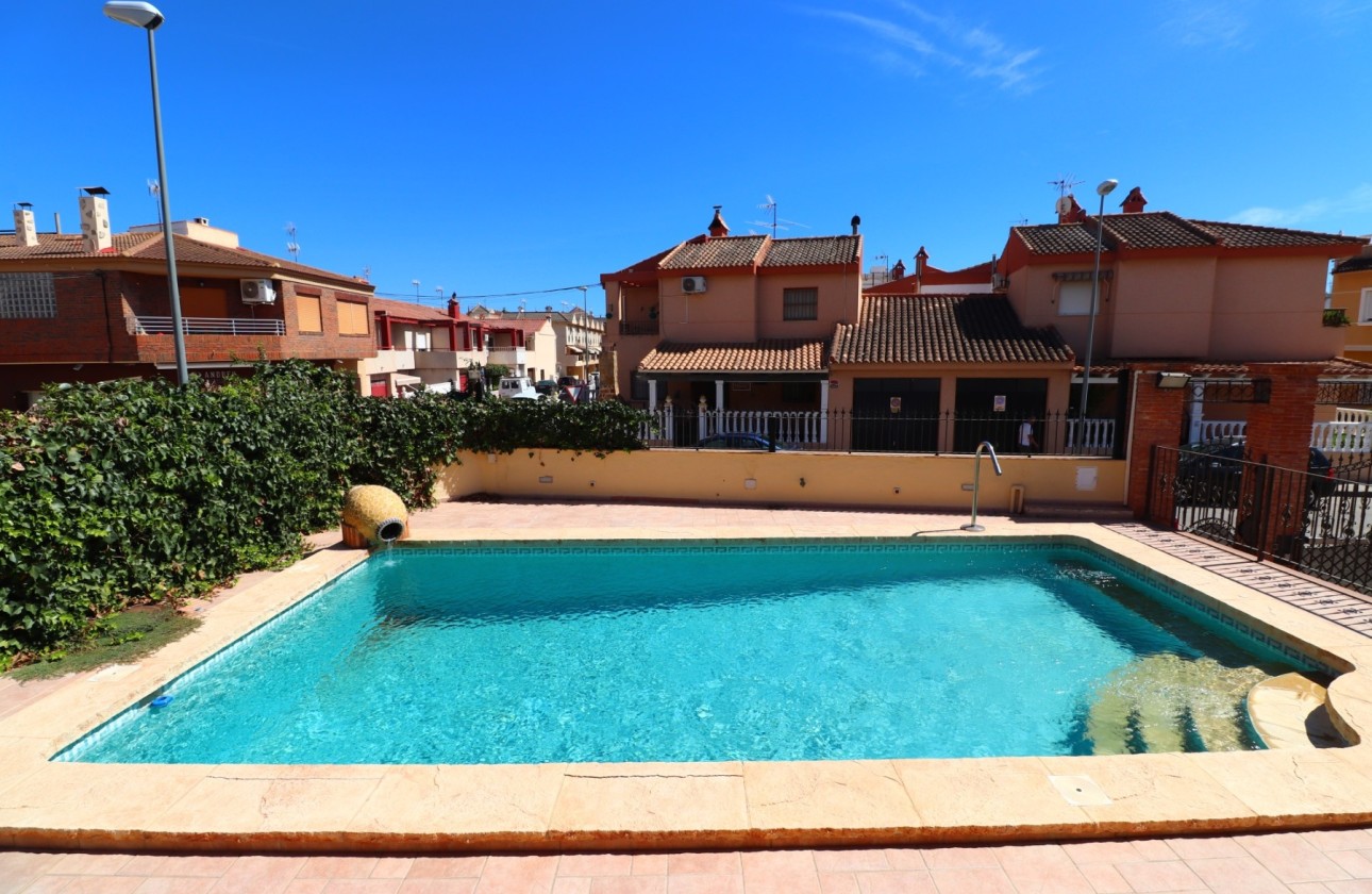 Wiederverkauf - Freistehende Villa -
Rojales - Los Palacios