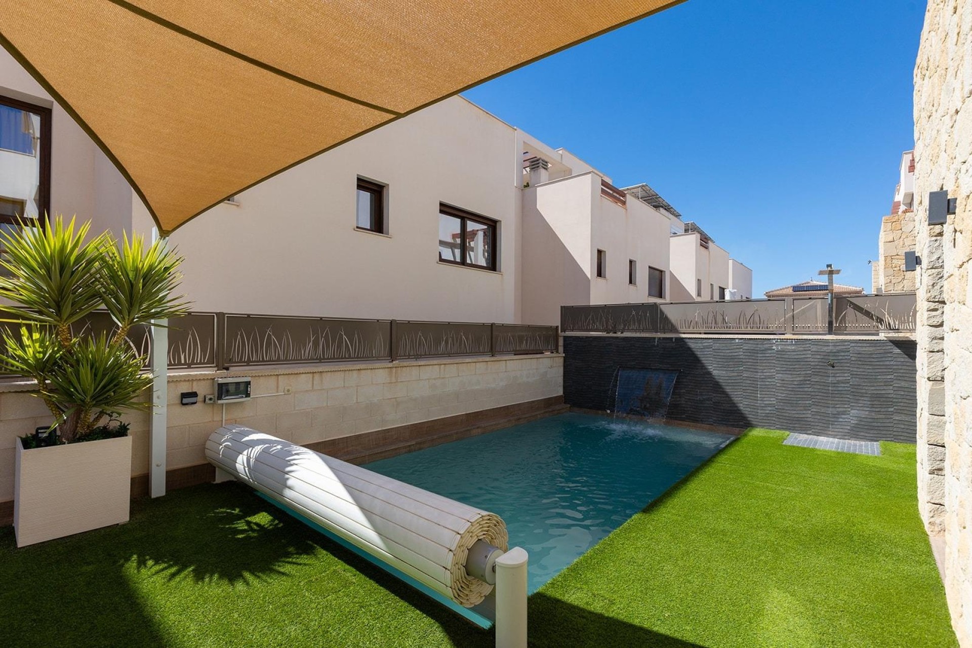 Wiederverkauf - Freistehende Villa -
Rojales - Pueblo bravo