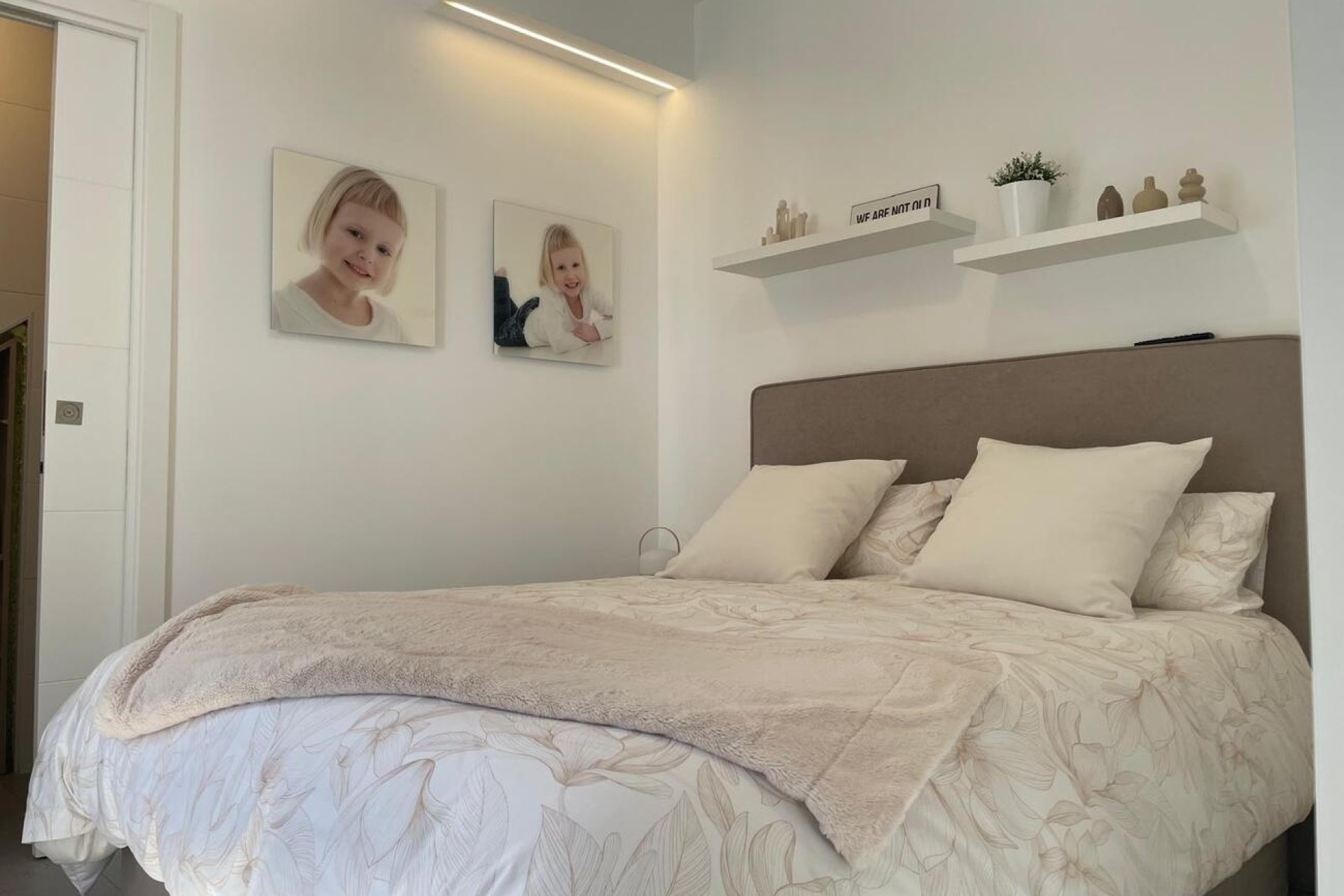 Wiederverkauf - Freistehende Villa -
Roldan - Torre Pachecco