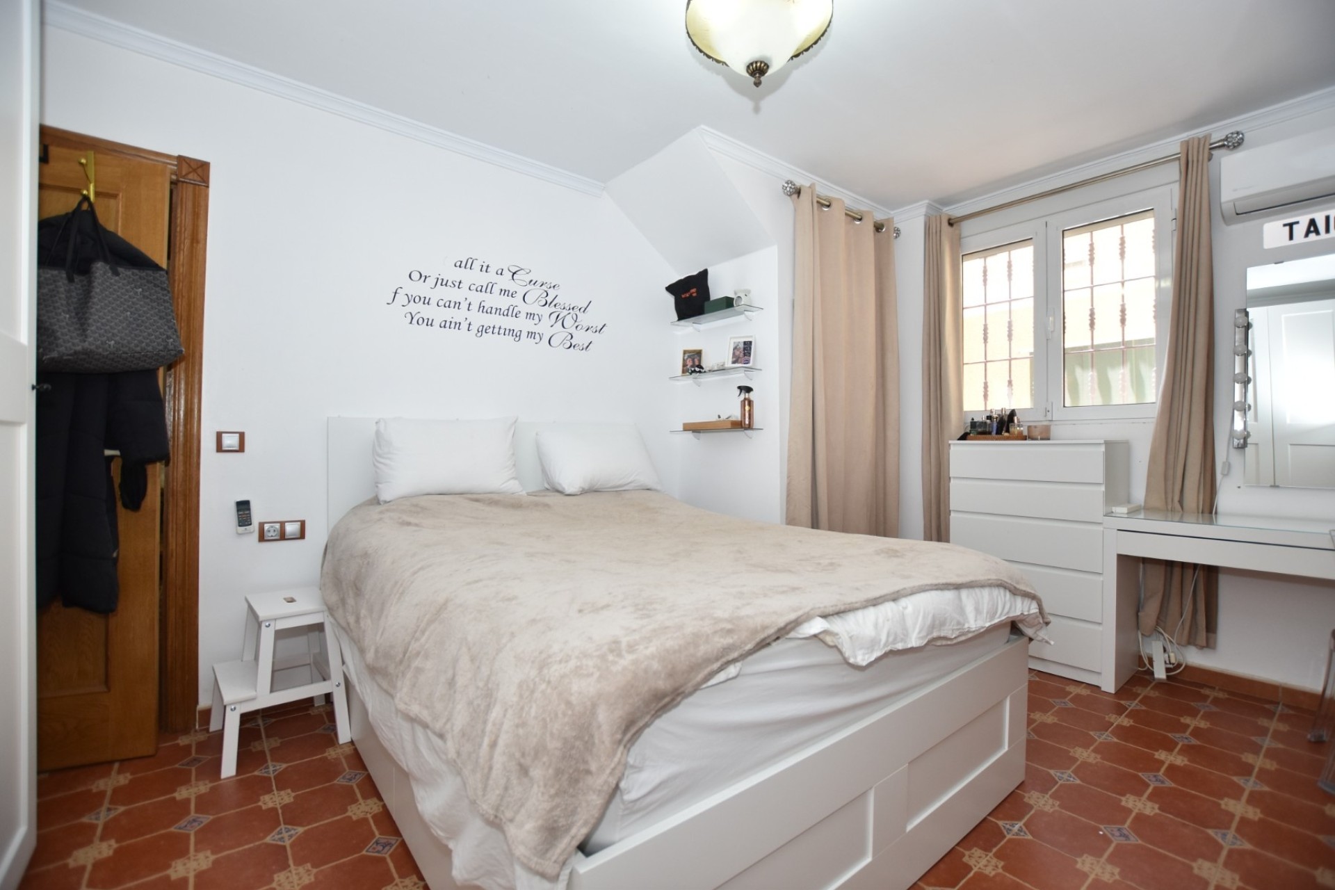 Wiederverkauf - Freistehende Villa -
San Fulgencio - La Escuera