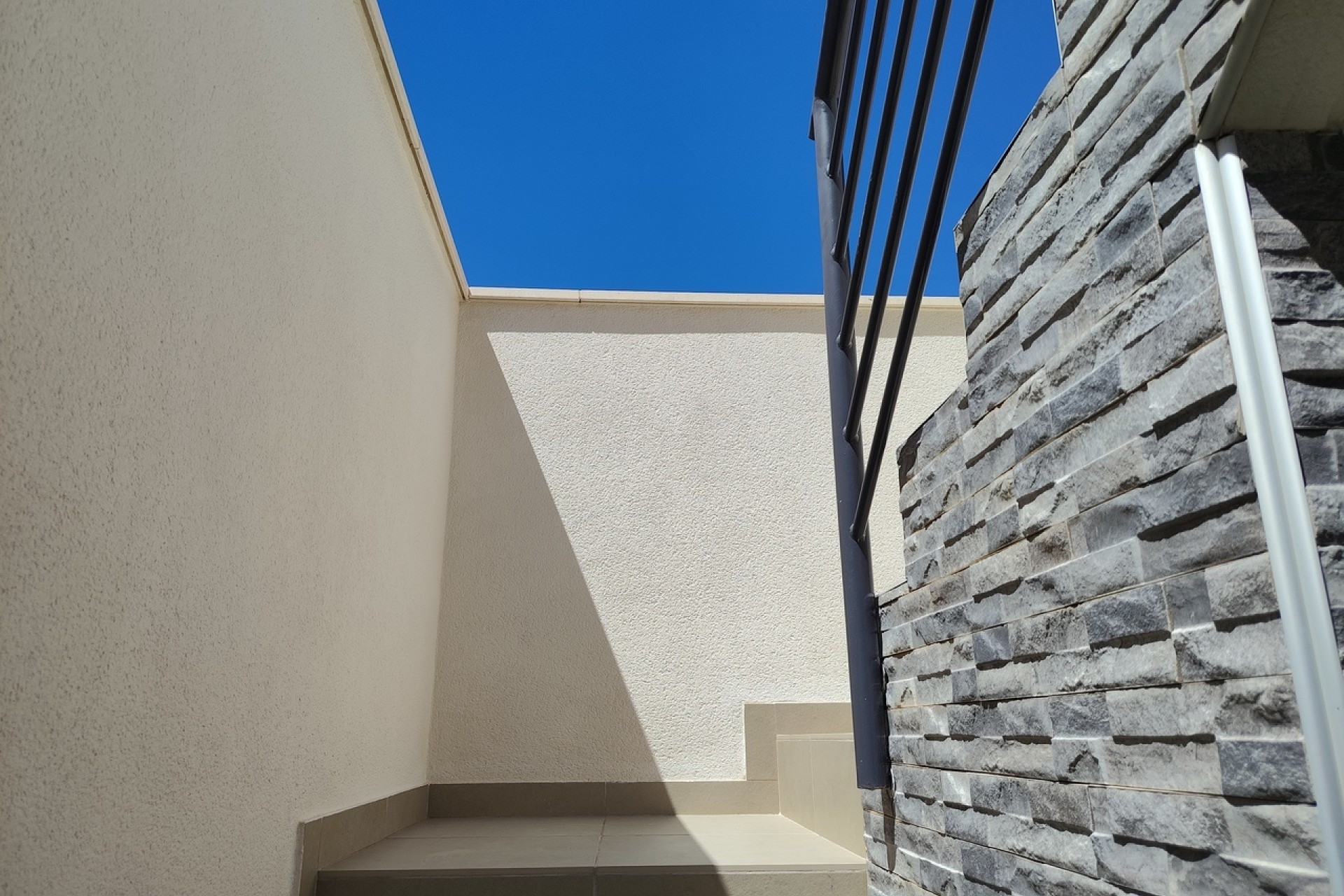 Wiederverkauf - Freistehende Villa -
San Miguel de Salinas - Inland