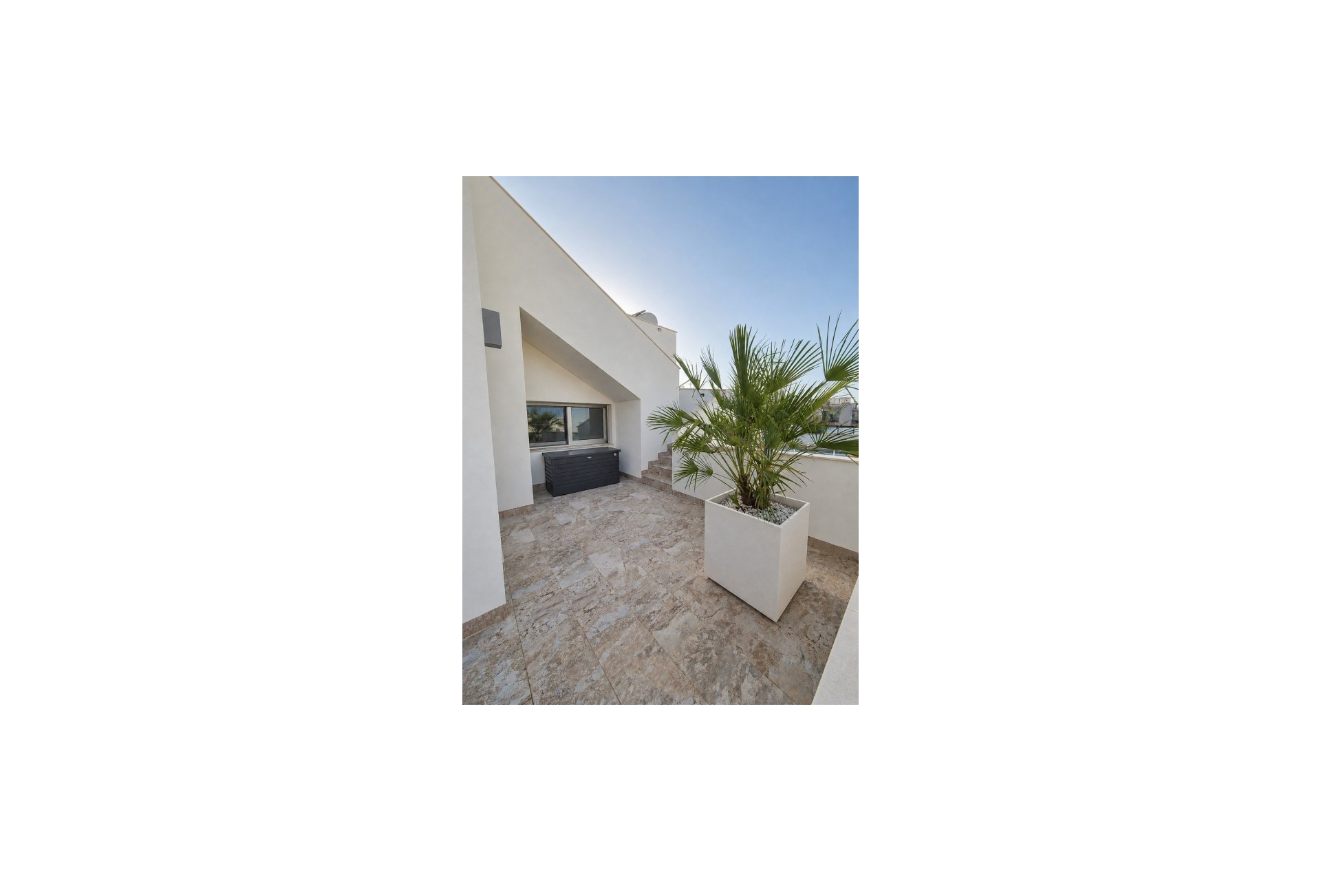 Wiederverkauf - Freistehende Villa -
San Miguel de Salinas
