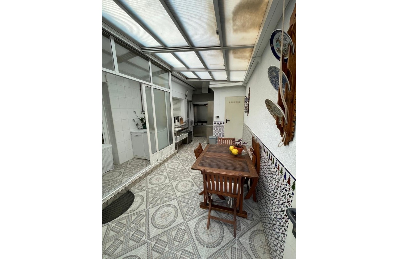 Wiederverkauf - Freistehende Villa -
Santiago de la ribera - Santiago de la Ribera