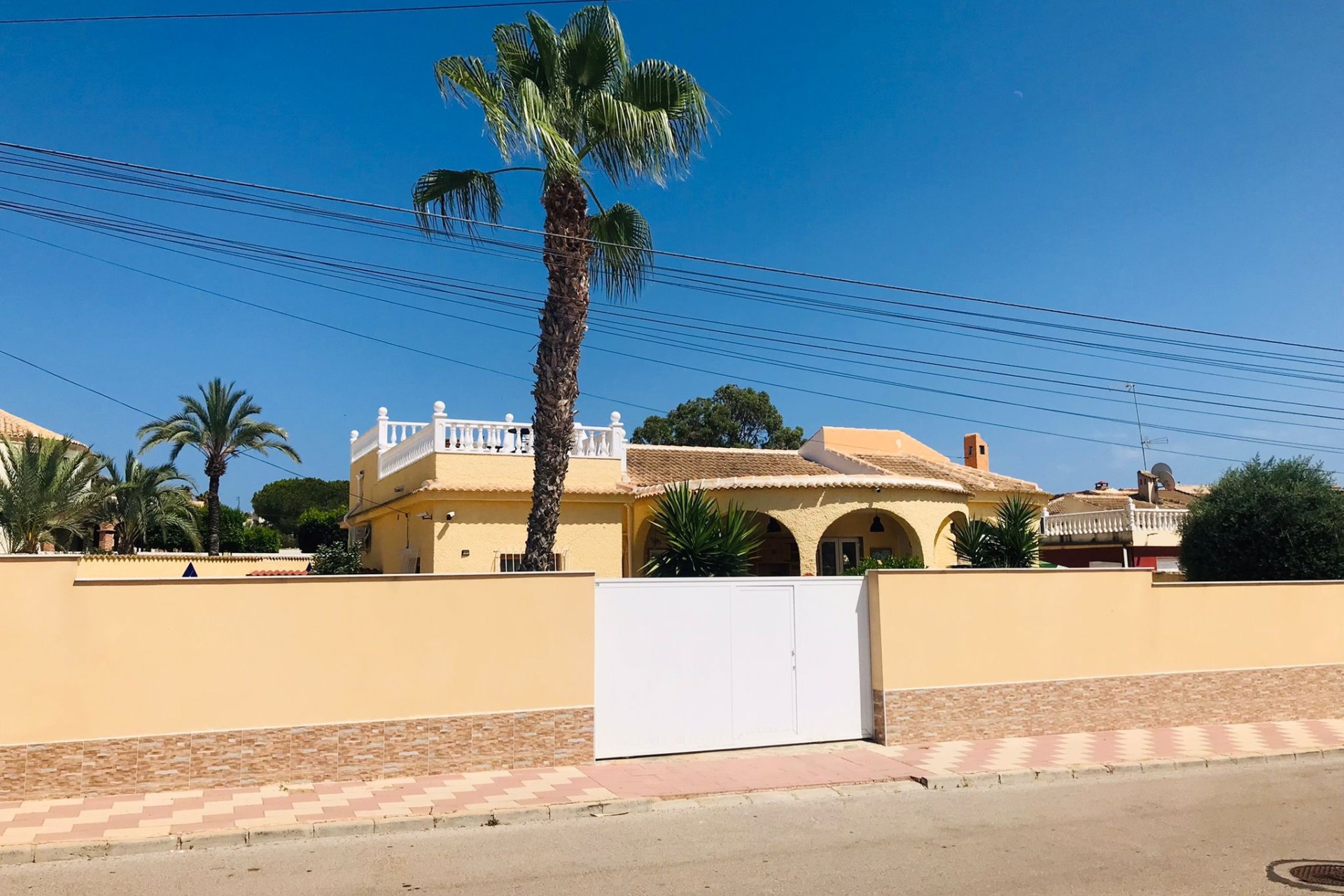 Wiederverkauf - Freistehende Villa -
Torrevieja - 0