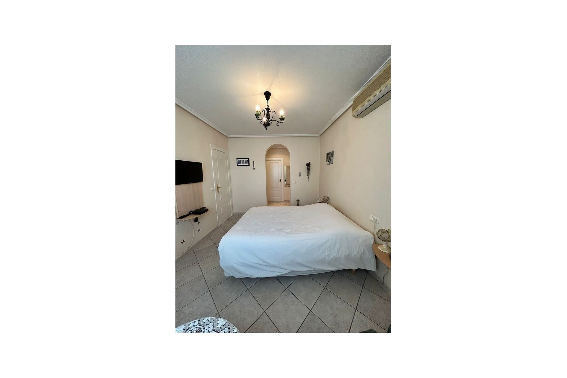 Wiederverkauf - Freistehende Villa -
Torrevieja - Aguas Nuevas