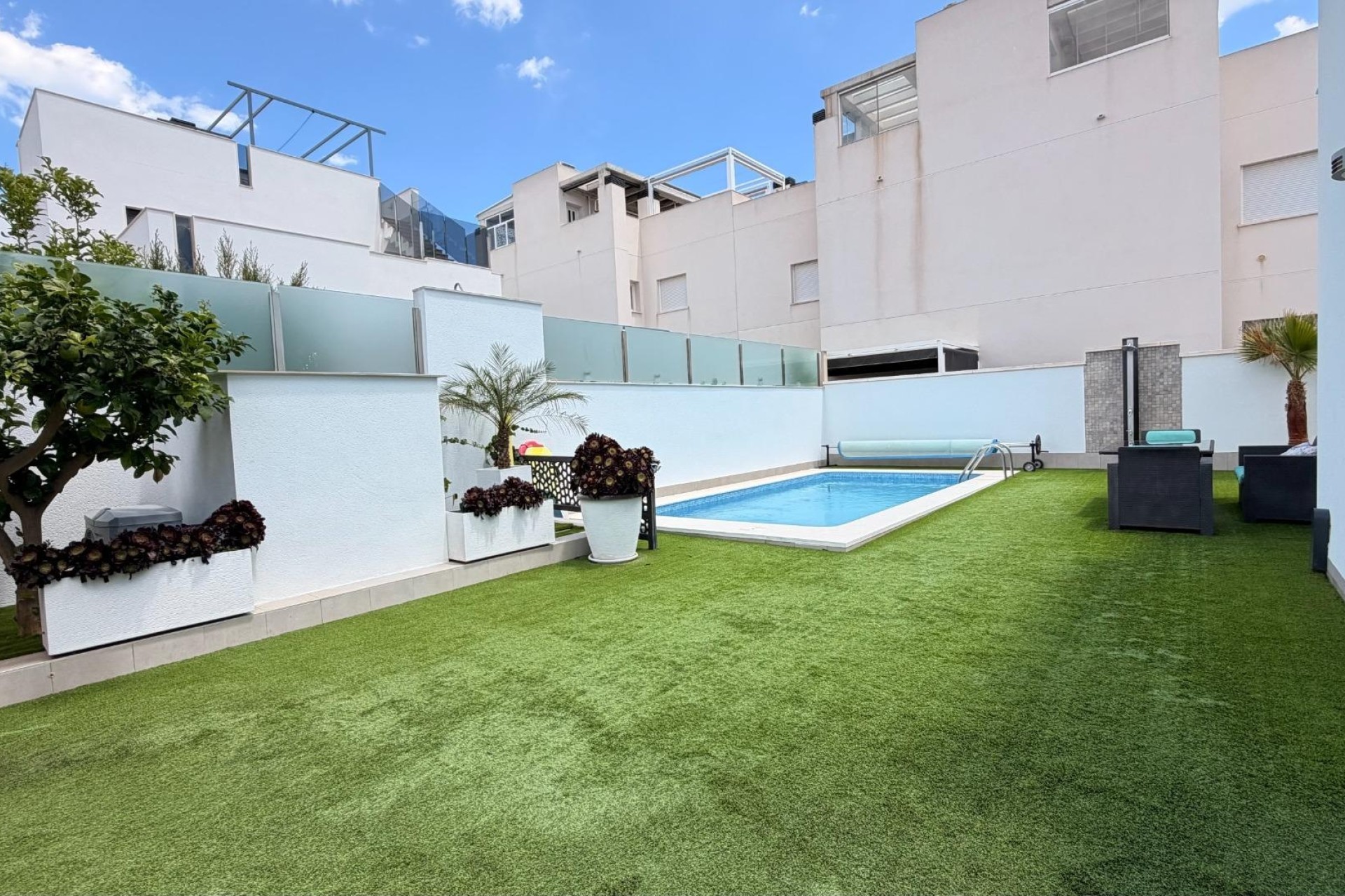 Wiederverkauf - Freistehende Villa -
Torrevieja - Aguas Nuevas