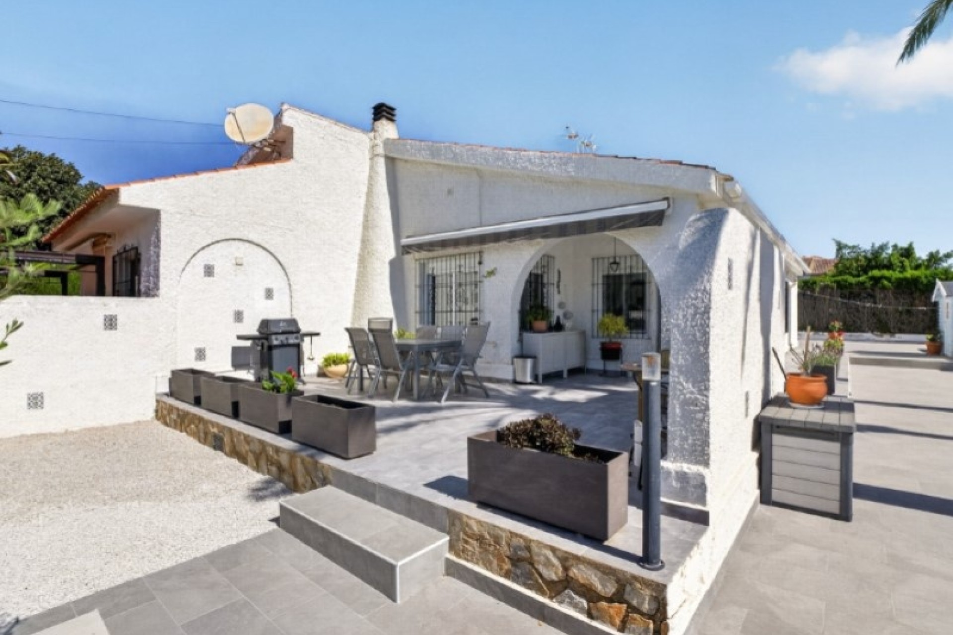 Wiederverkauf - Freistehende Villa -
Torrevieja - Costa Blanca