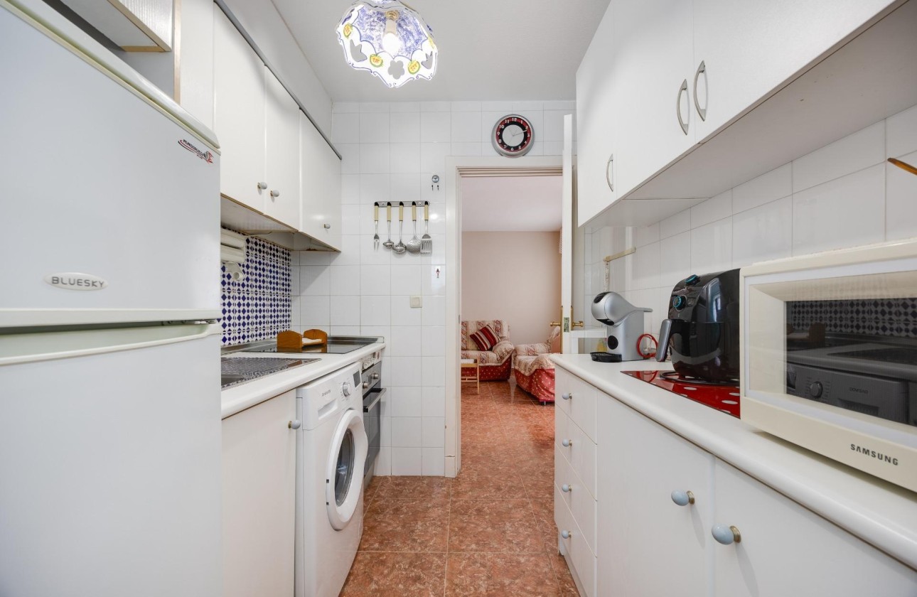 Wiederverkauf - Freistehende Villa -
Torrevieja - El Limonar