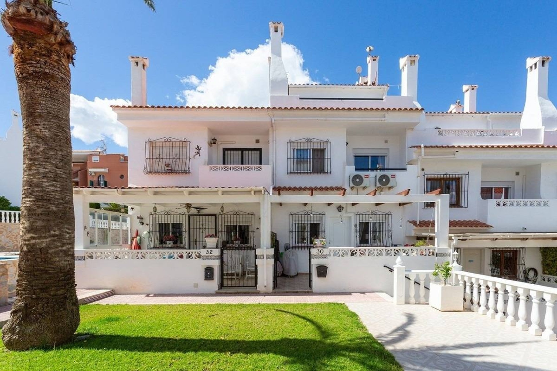Wiederverkauf - Freistehende Villa -
Torrevieja - La Mata