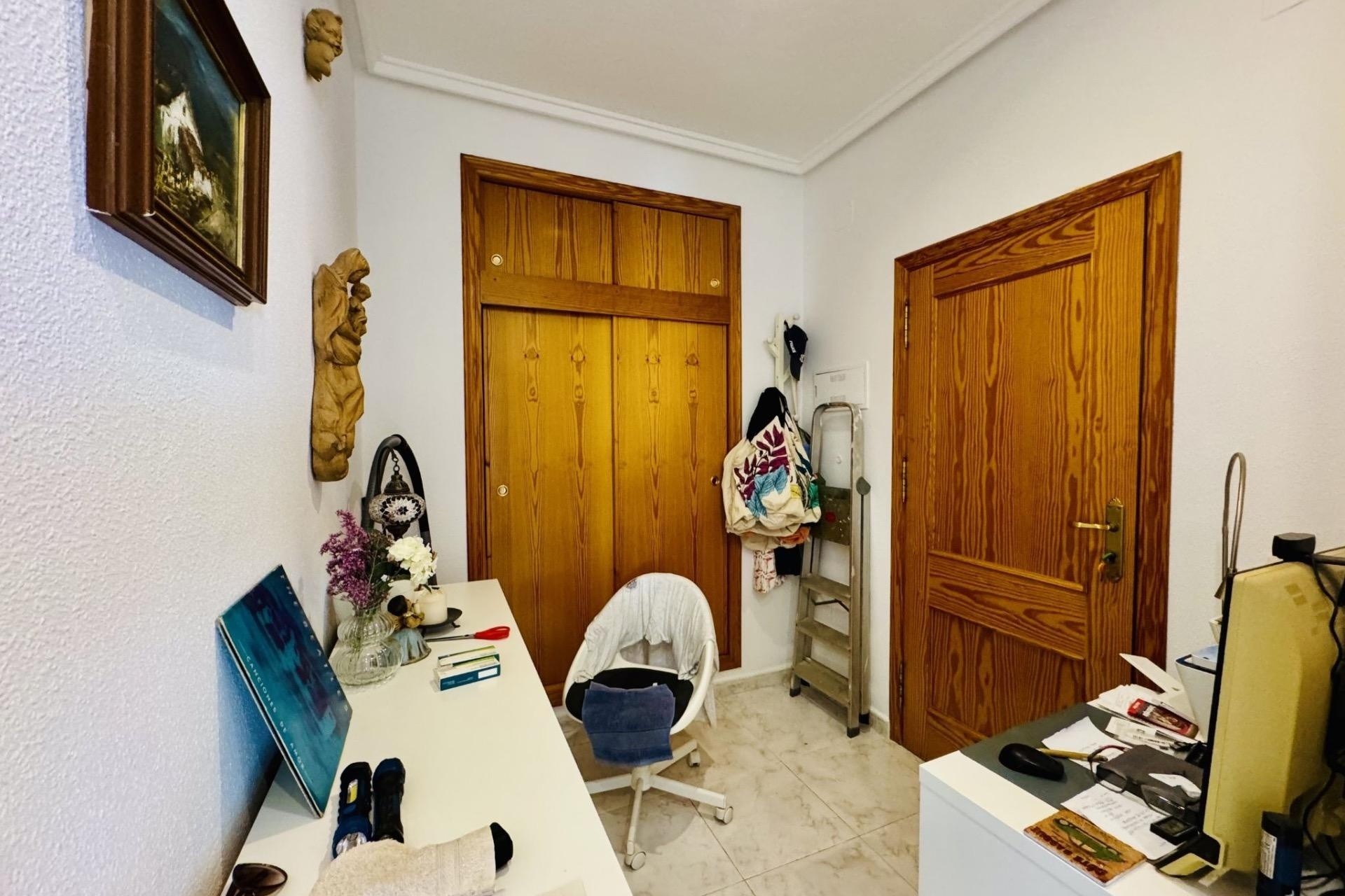 Wiederverkauf - Freistehende Villa -
Torrevieja - La Siesta - El Salado - Torreta