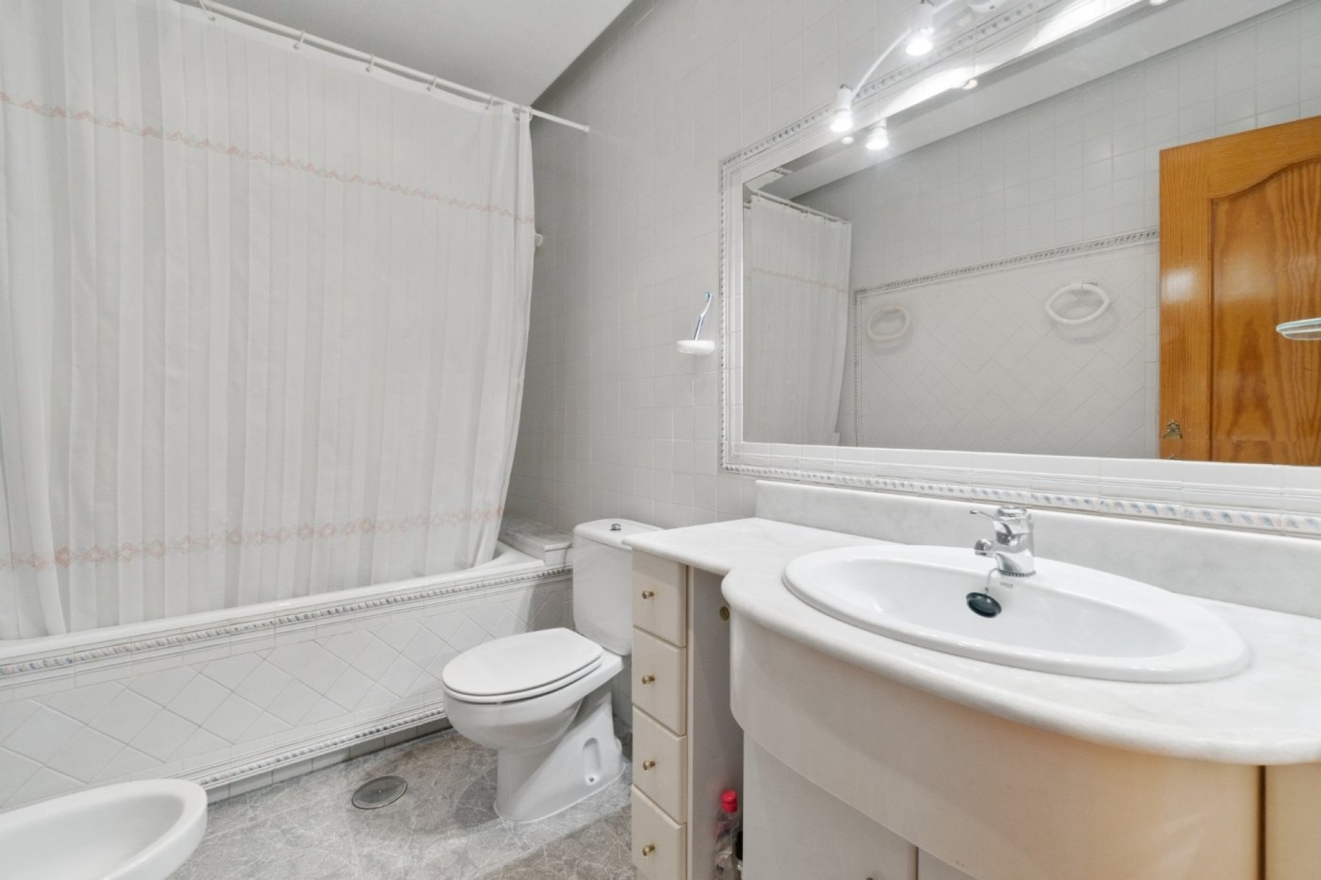 Wiederverkauf - Freistehende Villa -
Torrevieja - La veleta