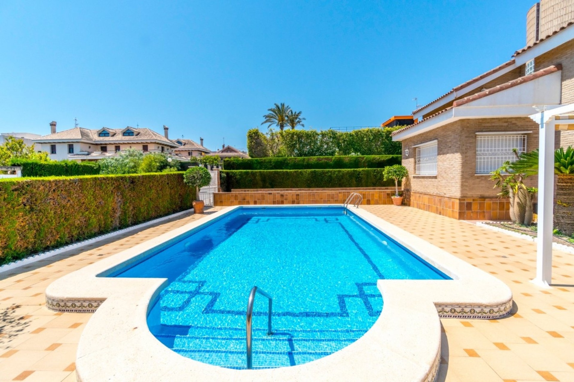 Wiederverkauf - Freistehende Villa -
Torrevieja - La veleta