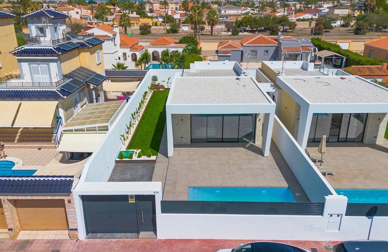Wiederverkauf - Freistehende Villa -
Torrevieja - Los Balcones - Los Altos del Edén