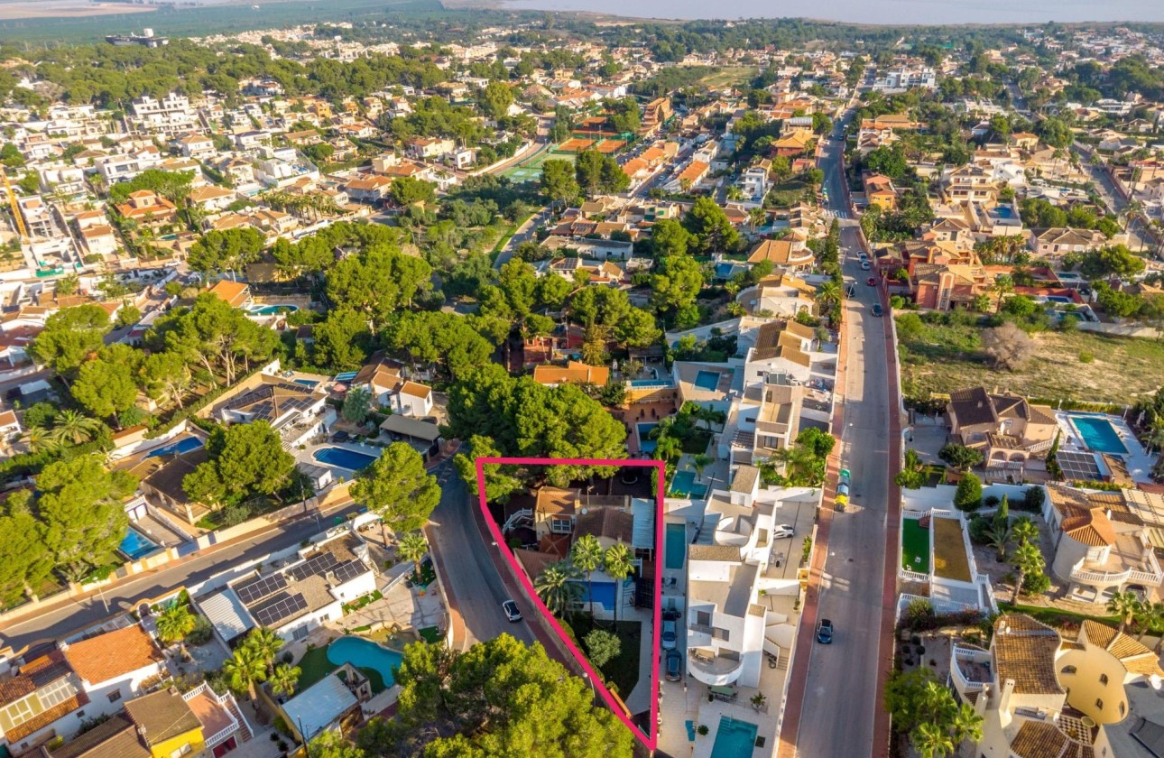 Wiederverkauf - Freistehende Villa -
Torrevieja - Los balcones