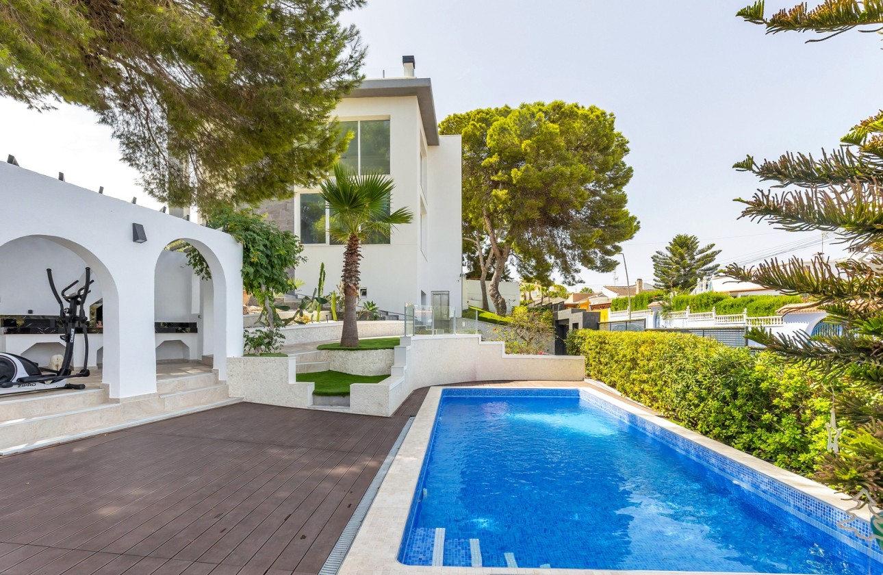 Wiederverkauf - Freistehende Villa -
Torrevieja - Los Balcones
