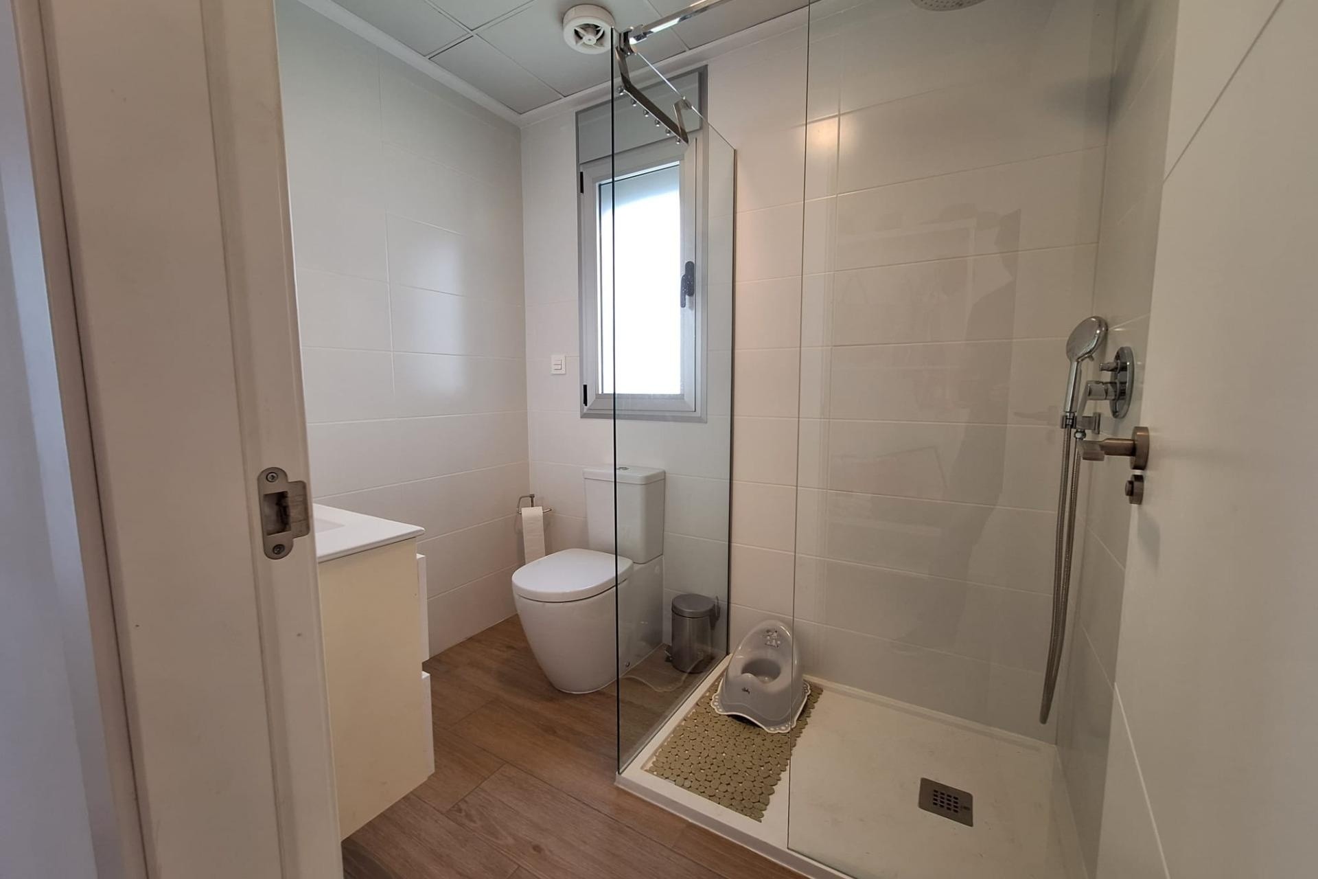 Wiederverkauf - Freistehende Villa -
Torrevieja - Los Frutales