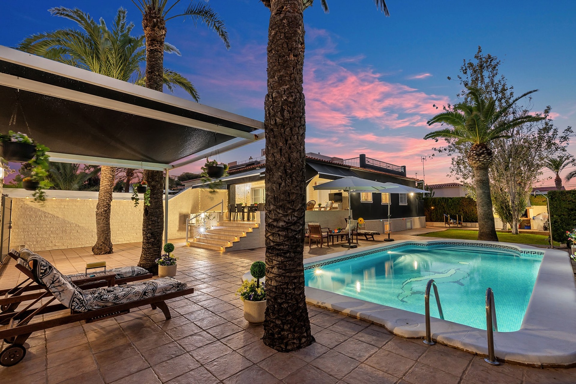 Wiederverkauf - Freistehende Villa -
Torrevieja - Rocio del mar