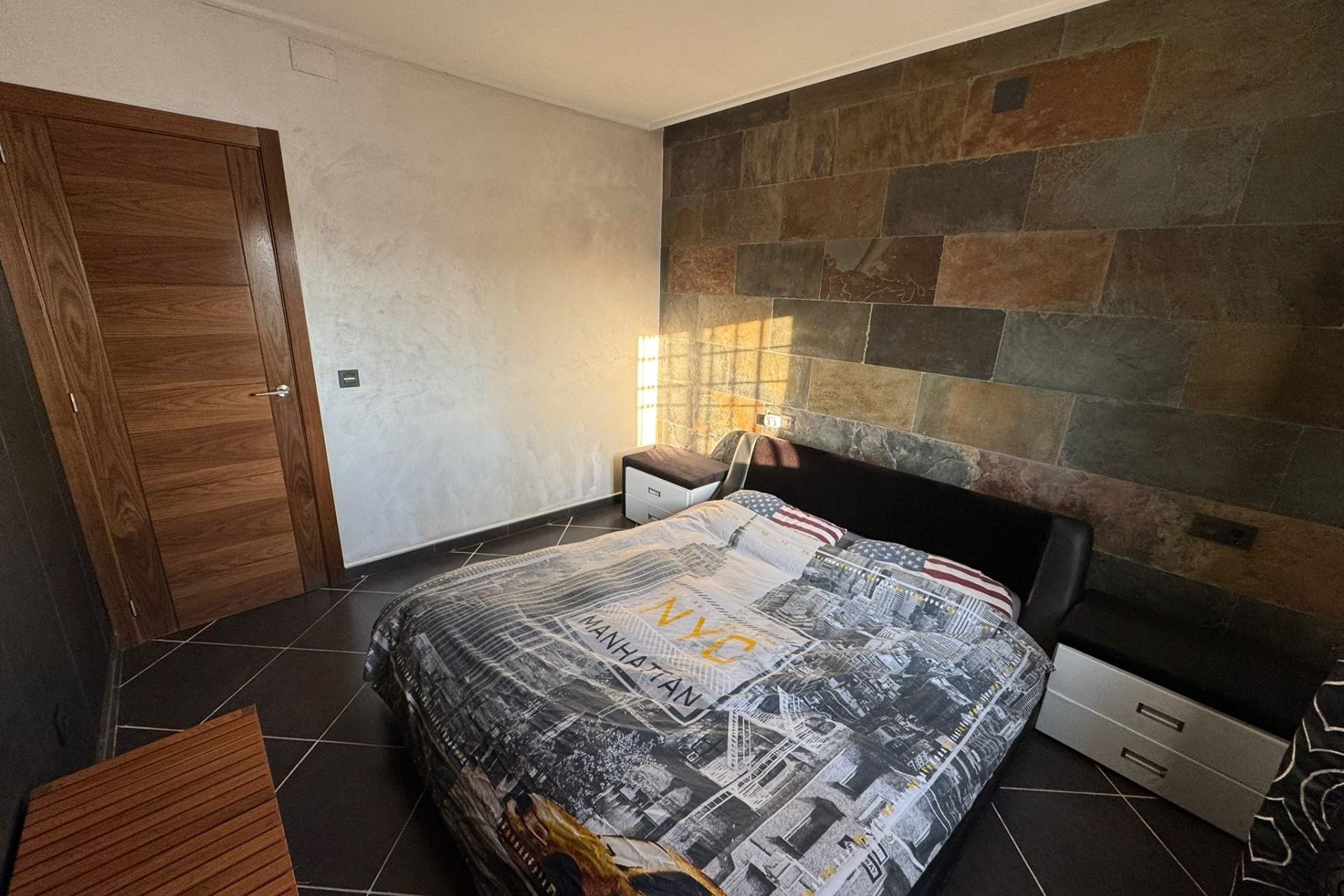 Wiederverkauf - Freistehende Villa -
Torrevieja - San luis
