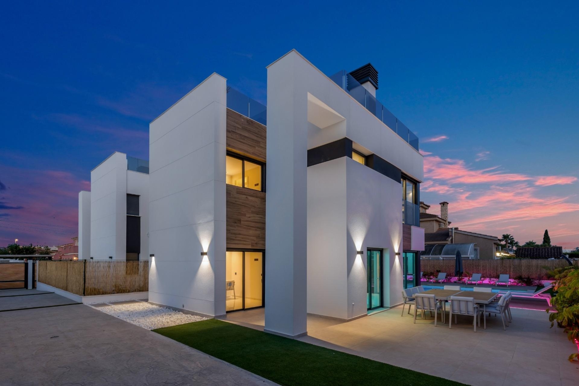 Wiederverkauf - Freistehende Villa -
Torrevieja - Torreta florida