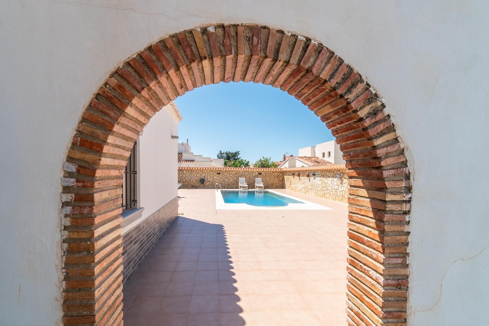Wiederverkauf - Freistehende Villa -
Torrevieja - Torreta florida