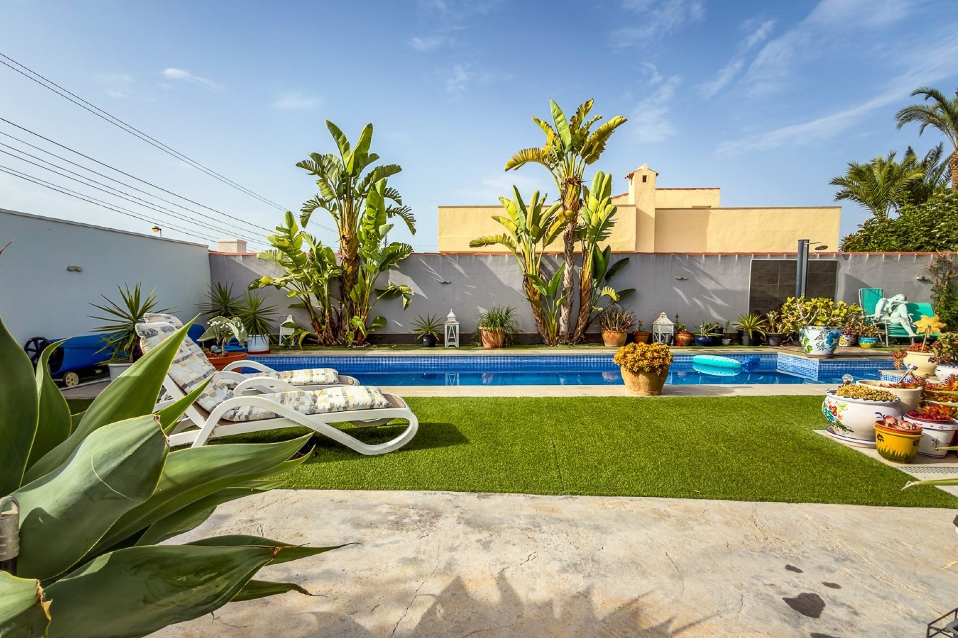 Wiederverkauf - Freistehende Villa -
Torrevieja - Torreta - Florida