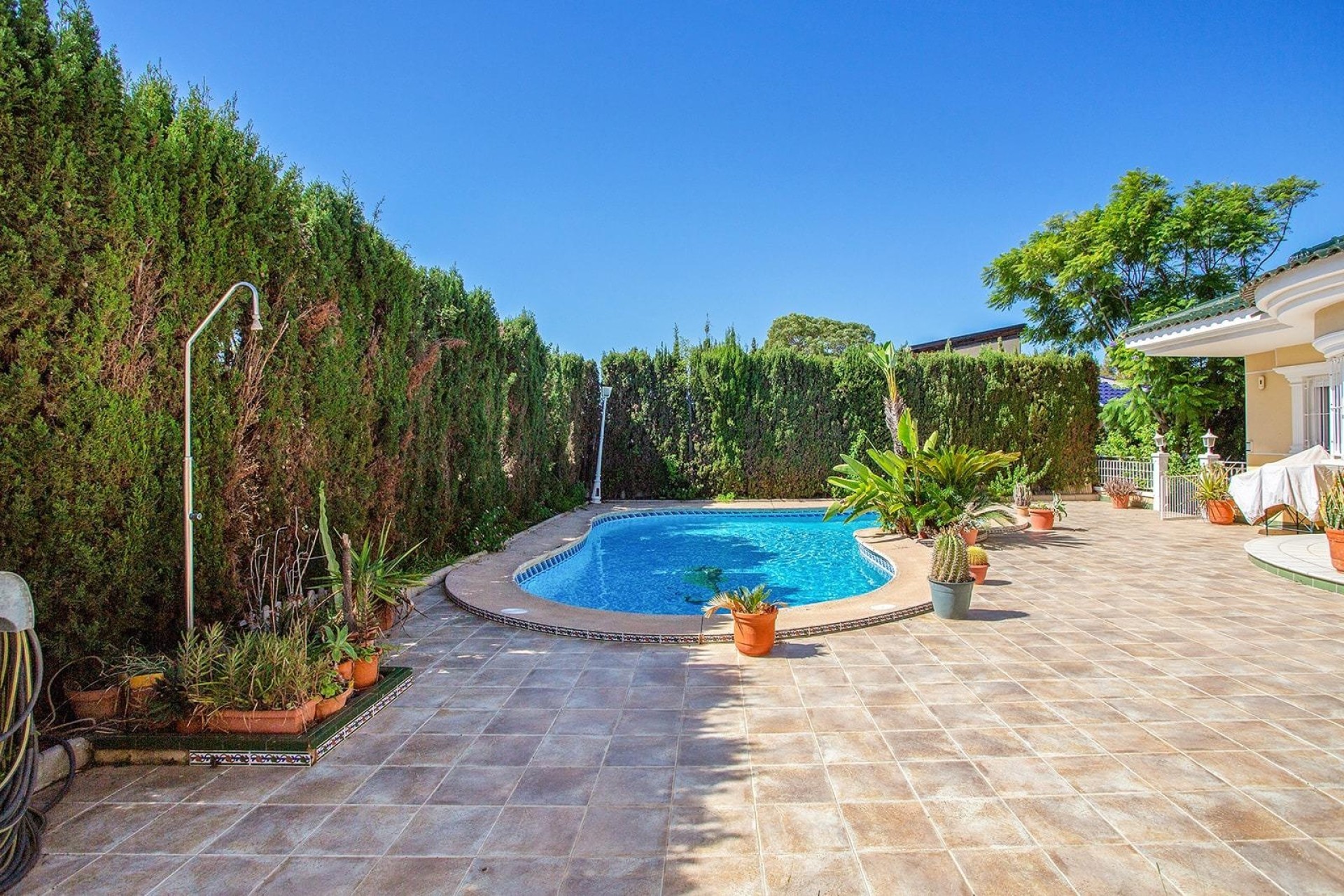 Wiederverkauf - Freistehende Villa -
Torrevieja - Torreta florida